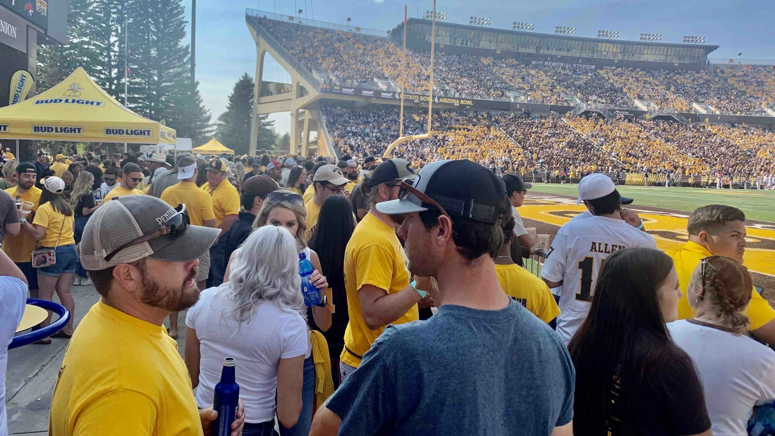 UW football 3 scaled