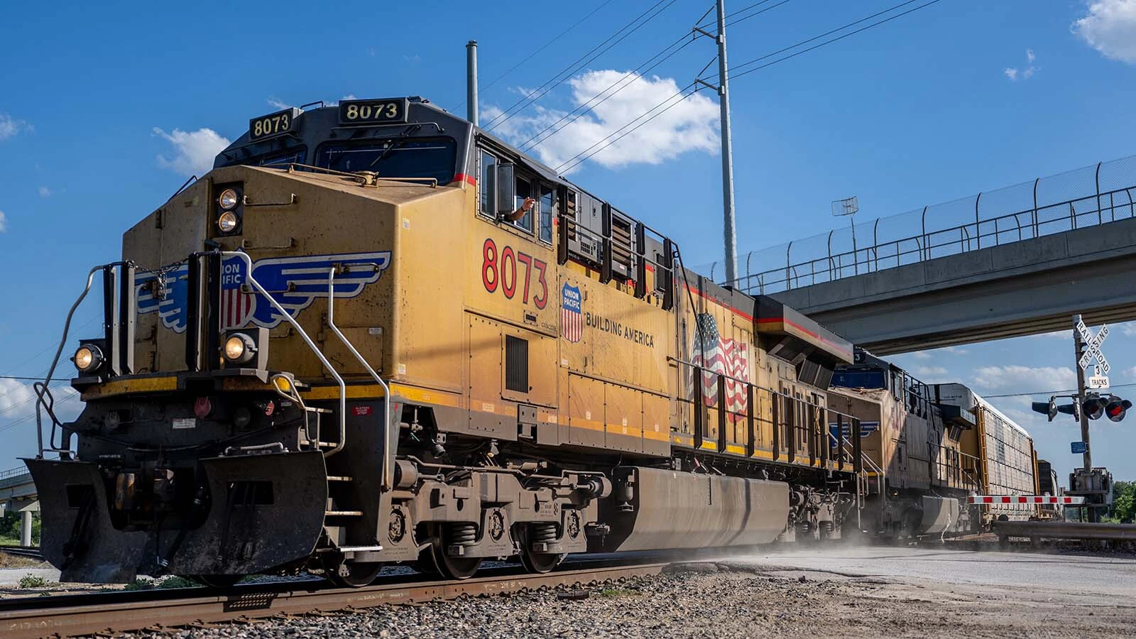 A former Union Pacific engineer says the arrest of an engineer charged with being on drugs while operating a 16,000-ton train loaded with hazardous materials is a strong argument against automating humans out of America’s freight trains.