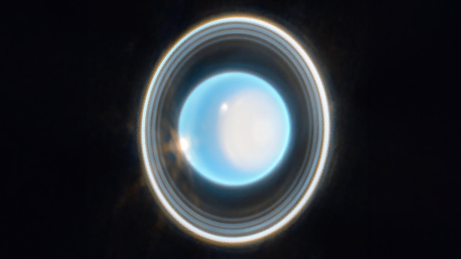 Uranus as seen from the Hubble Space Telescope in 1995.