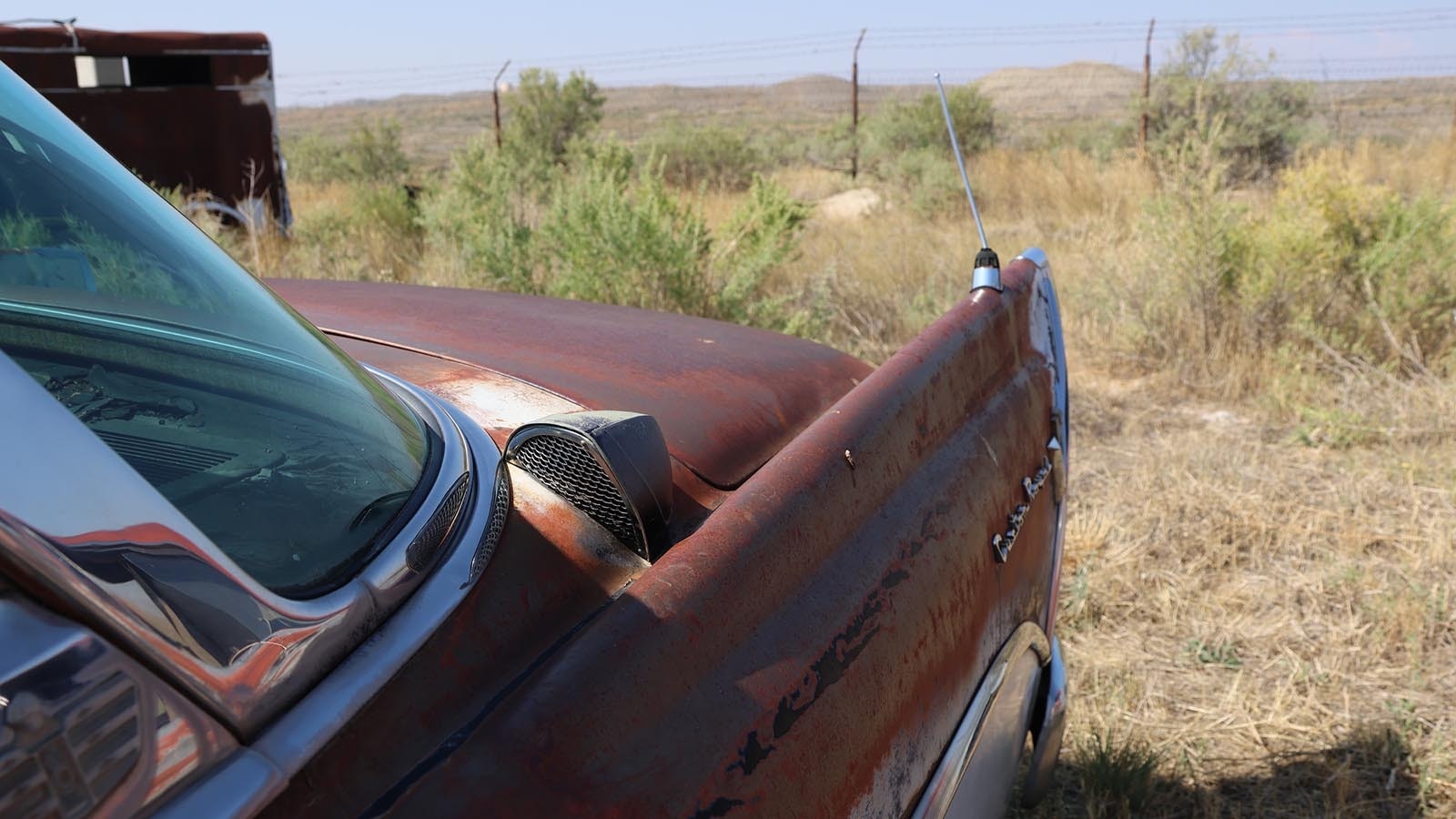 A 1956 Dodge Royal Lancer offered air conditioning by catching air and circulating it inside.