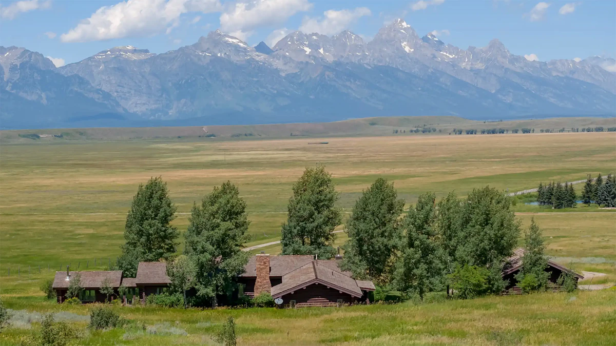 Callison Ranch Bc $18 Million Wyoming Legacy Ranch Surrounded By Elk Refuge Sells ...