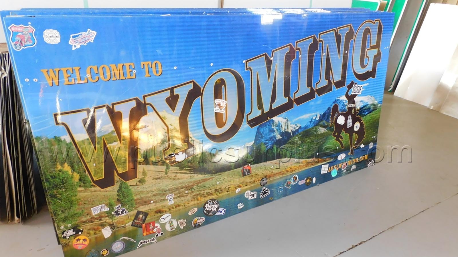 After changing out the old Welcome to Wyoming signs posted at various entrances to the state, Wyoming is auctioning off the old signs.