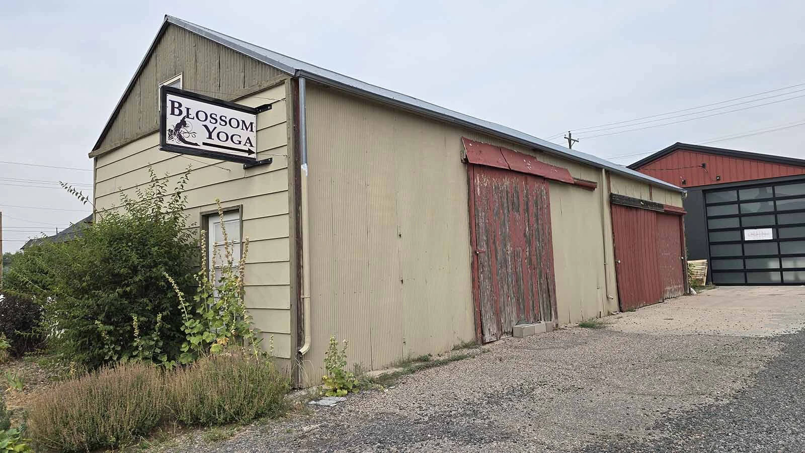 The carriage house could become an antique store.