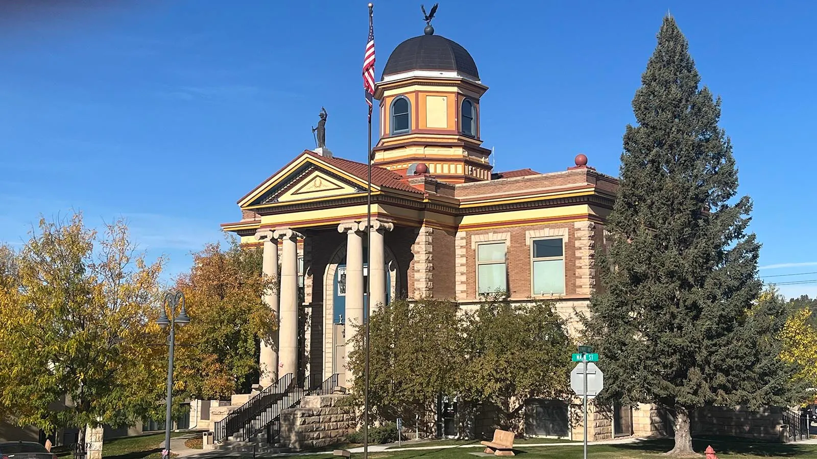 Weston County Courthouse