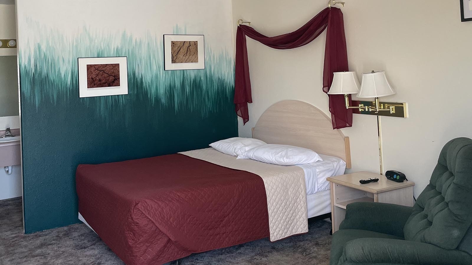 Roxanna Harwood is an artist, so she used her skills for a quick creative upcycle on rooms at the Wheels Motel.