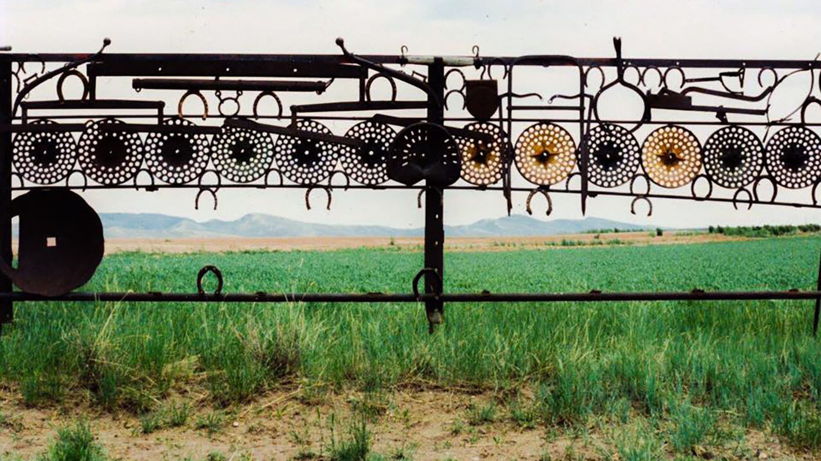 Lela Emmons of tiny Savery, Wyoming, stumbled on an unusual artistic fence in the 1990s and took photos of it. But she forgot where it was and hasn’t been able to find it again in about 30 years. She hopes someone in Wyoming can solve the mystery.