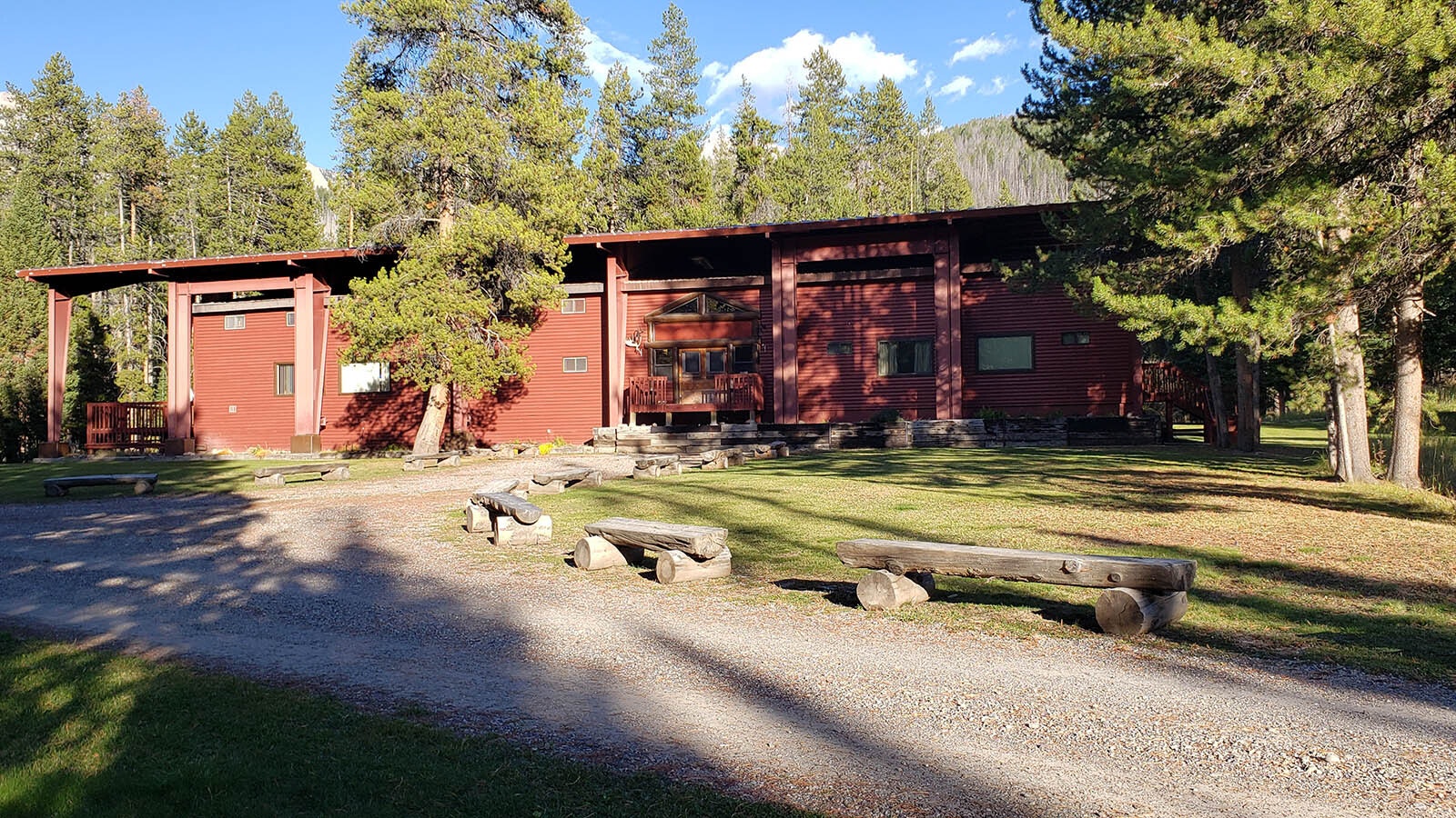 Another view of the lodge at Granite Creek Ranch.