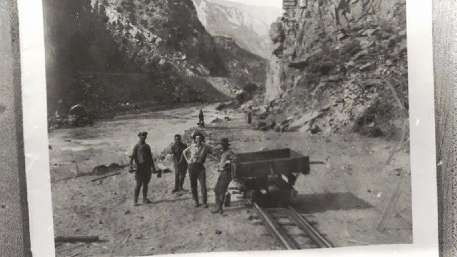 Yellowstoen Highway in Wind River Canyon under construction in October 1923.