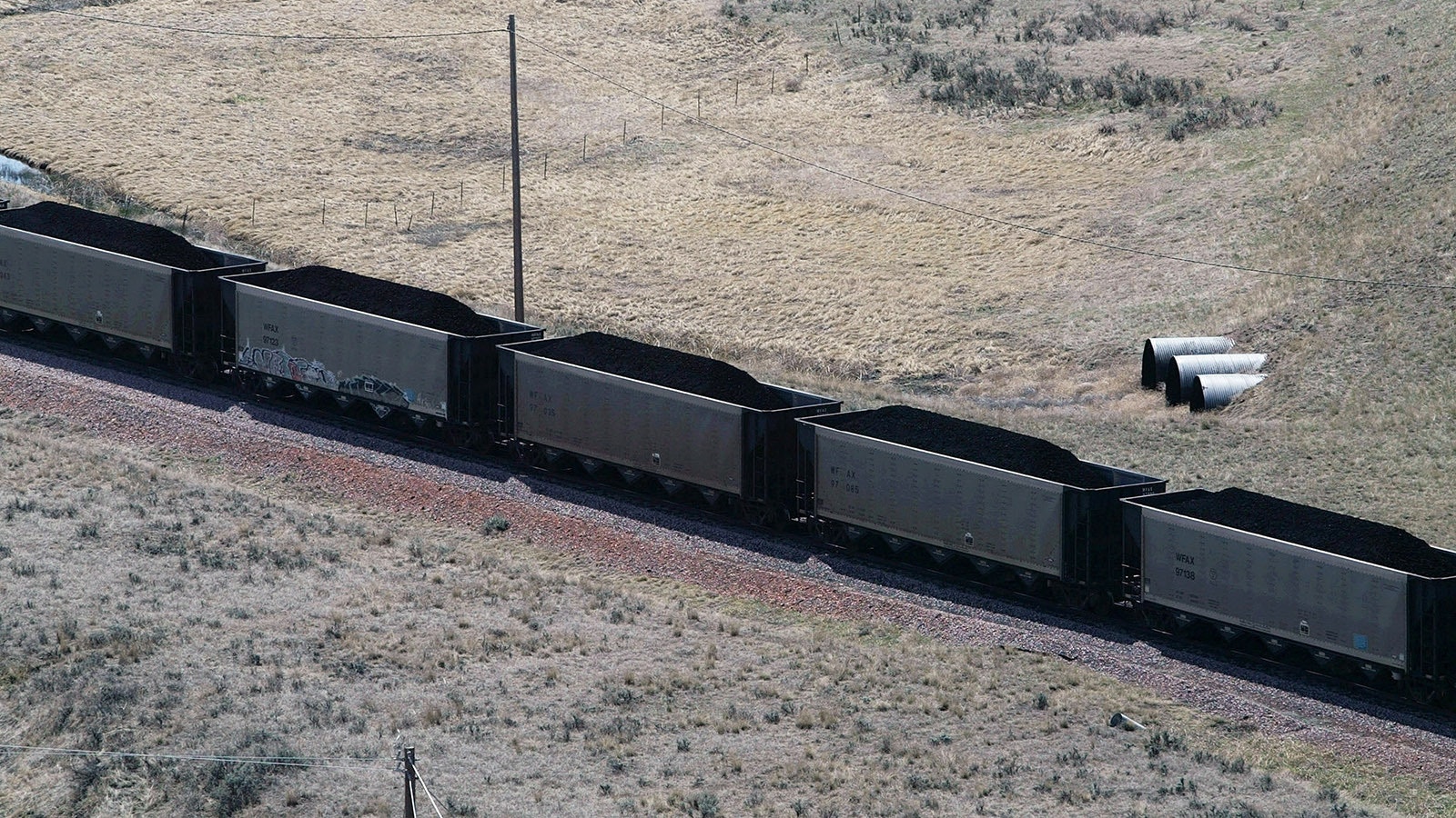 Wyoming coal train 2 9 23