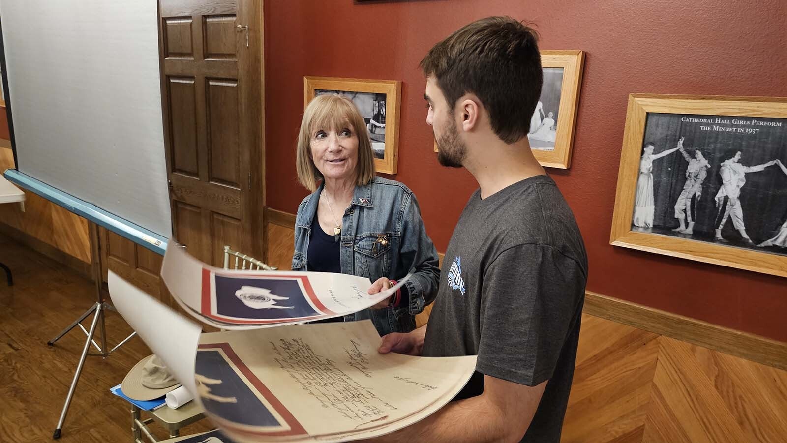 Rebecca Keays talks to Joao Soares Gireau about the Wyoming State Flag as designed by her grandmother, Verna Keays Keyes.