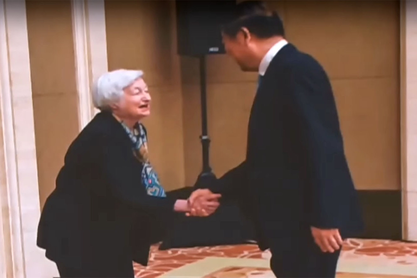U.S. Secretary of Treasury Janet Yellen bowed several times fast when meeting a Chinese government official.
