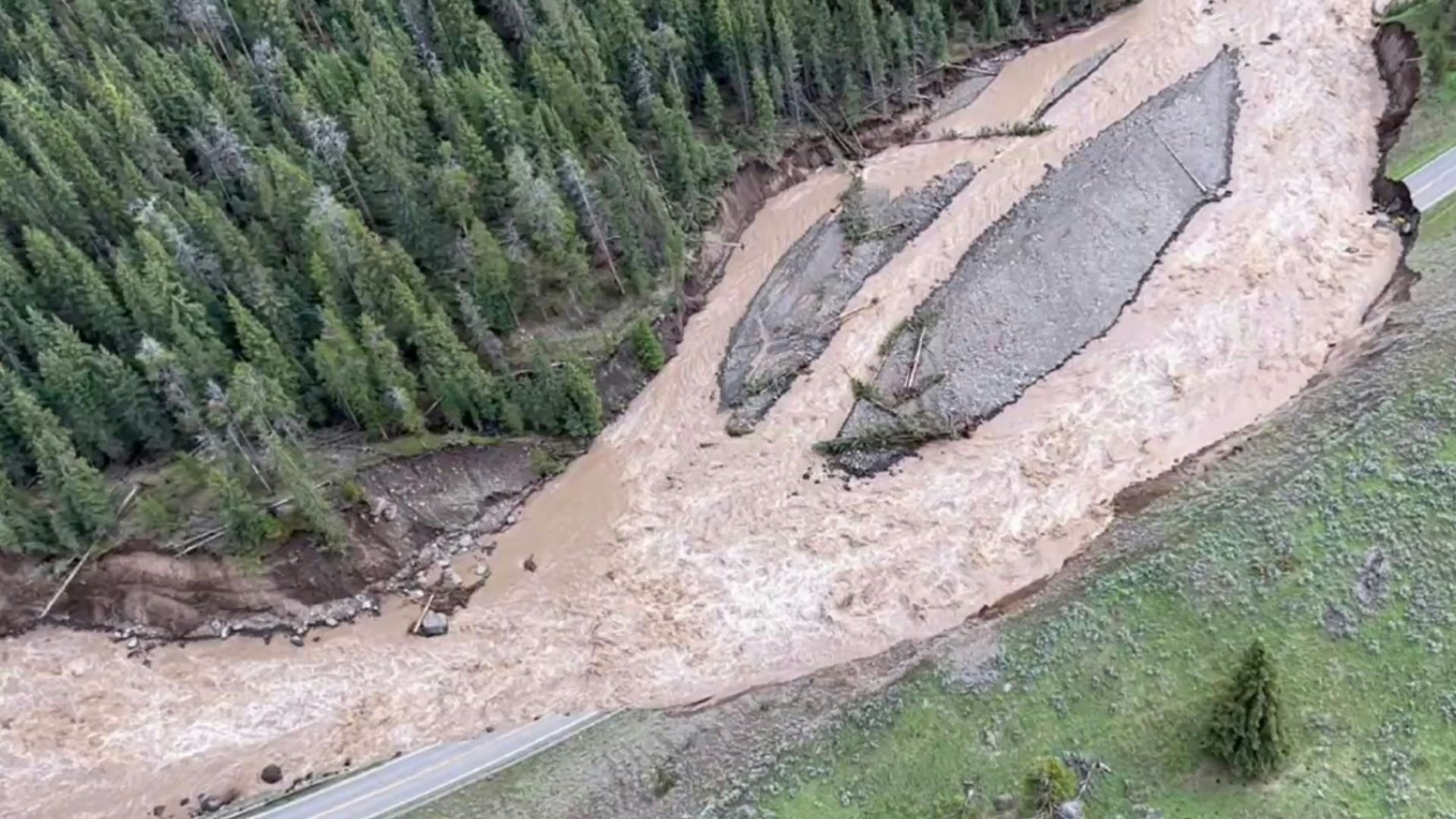 Yellowstone flood 1 6 10 23