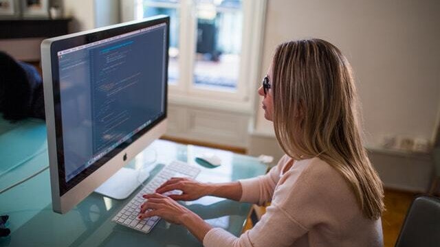 Apple blogging coder 36990