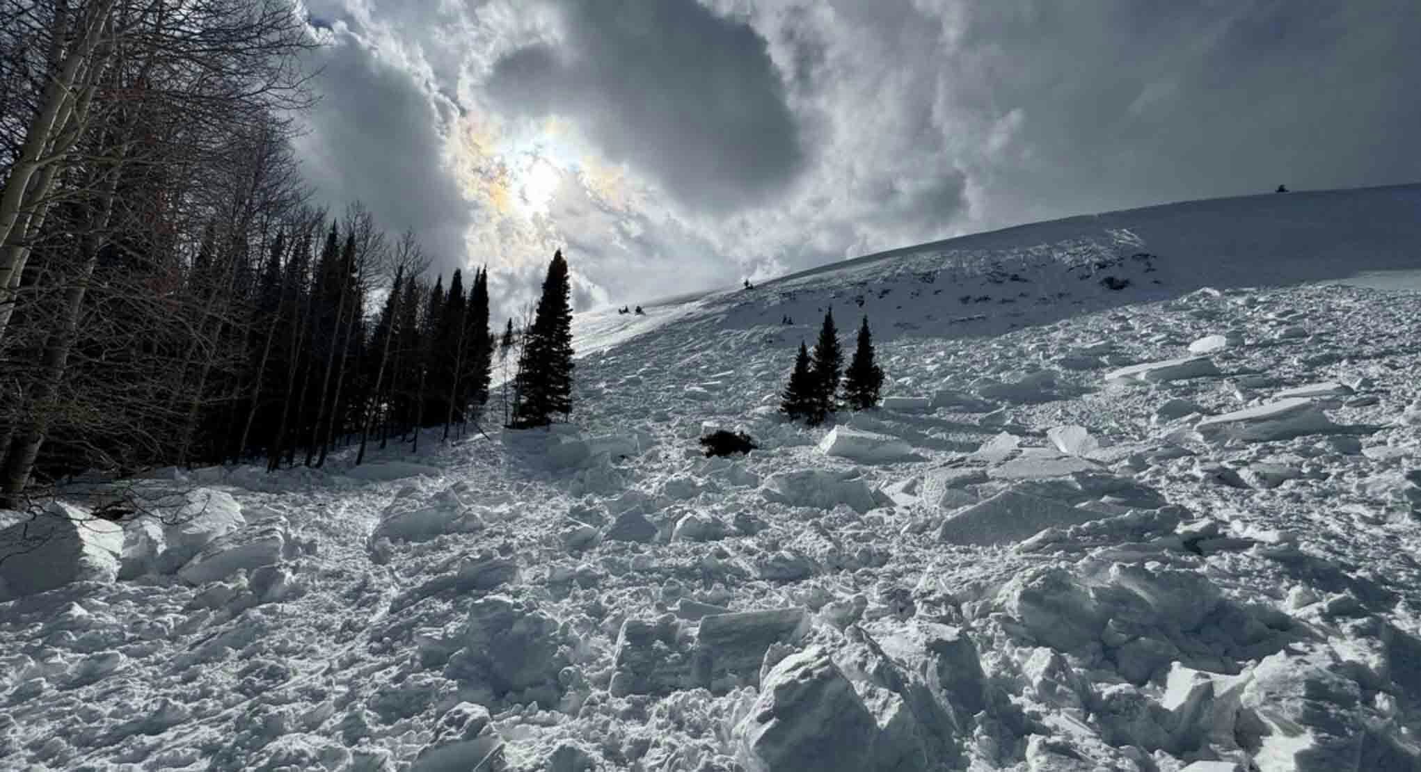 A 37 year-old male from Evanston, Wyoming was caught, carried, fully buried, and killed in an avalanche in the Monte Cristo area, east of Huntsville, Utah.