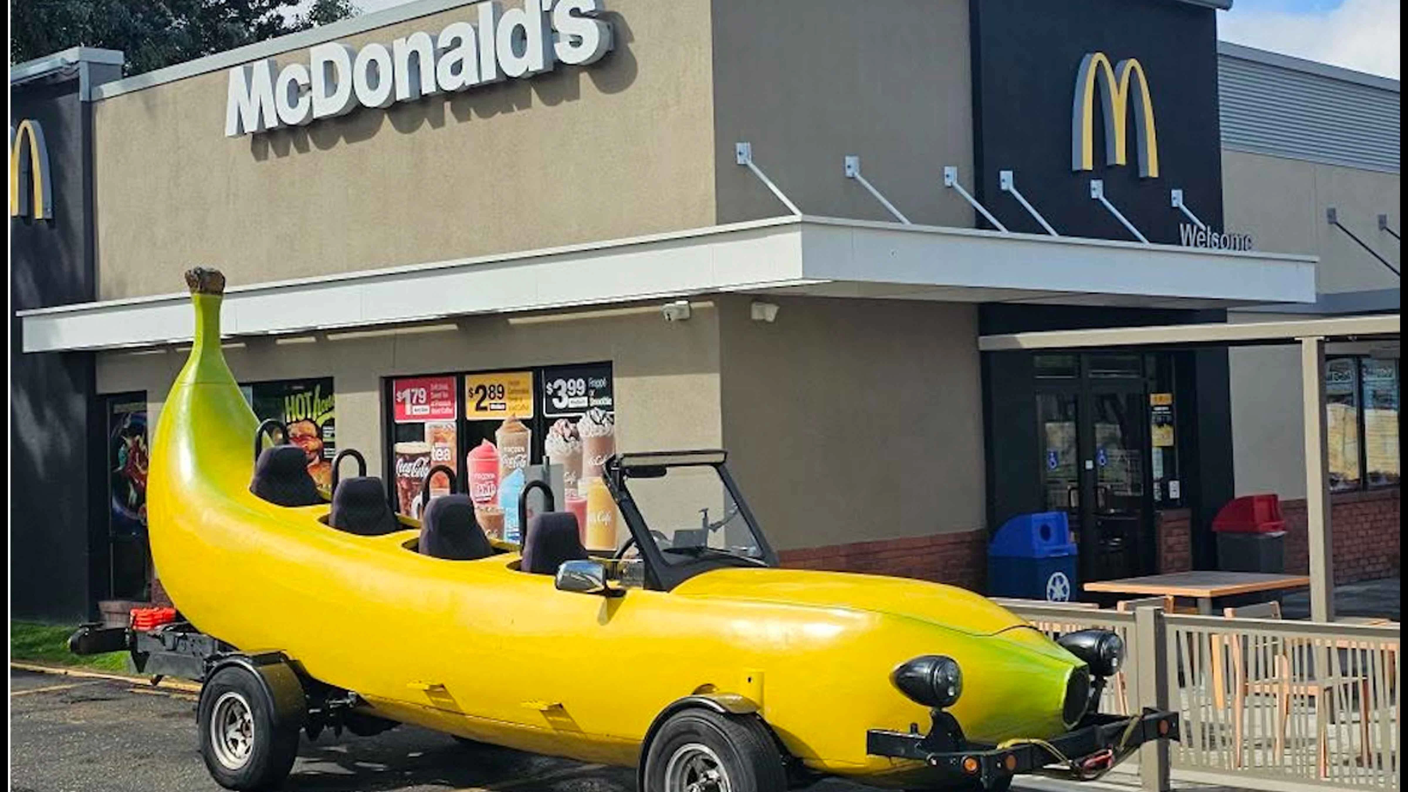 Giant Banana Pulled Over in Montana: Driver Says Cops Have Stopped Him 100s Of Times