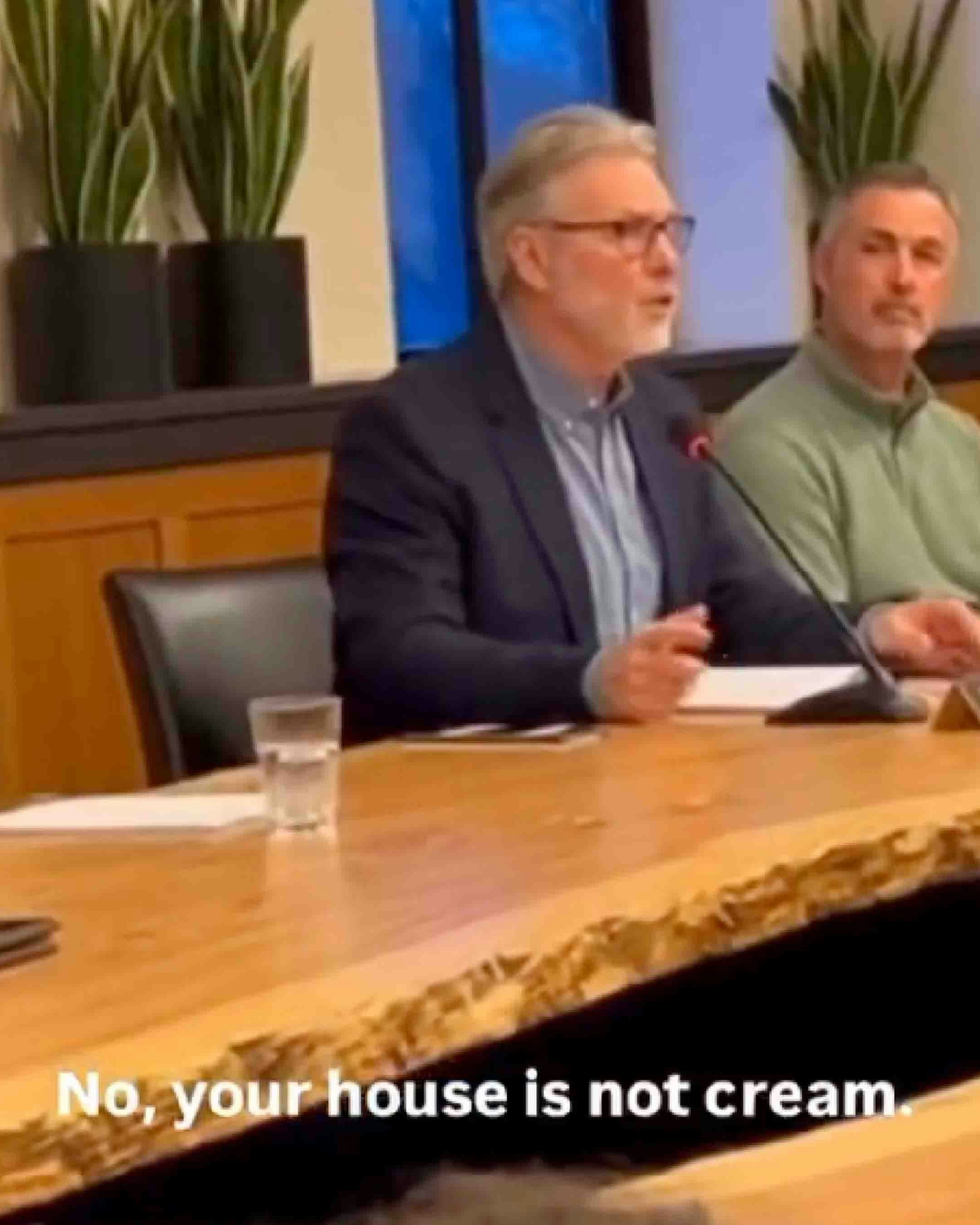 Bonus vid 1 11 27 25