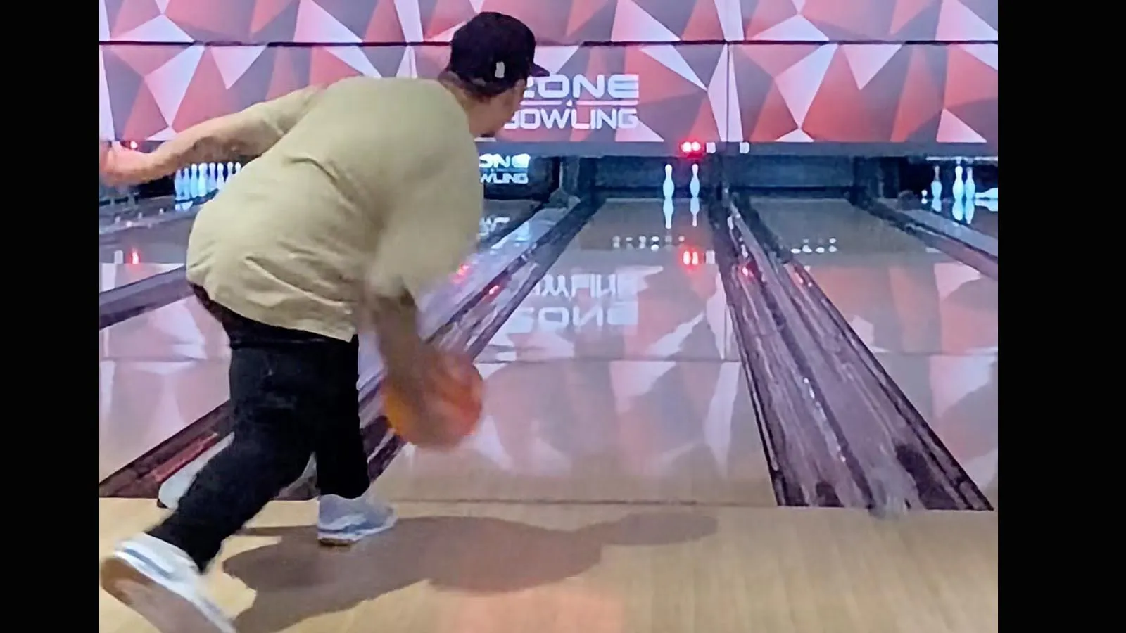 Bowling 9 5 26