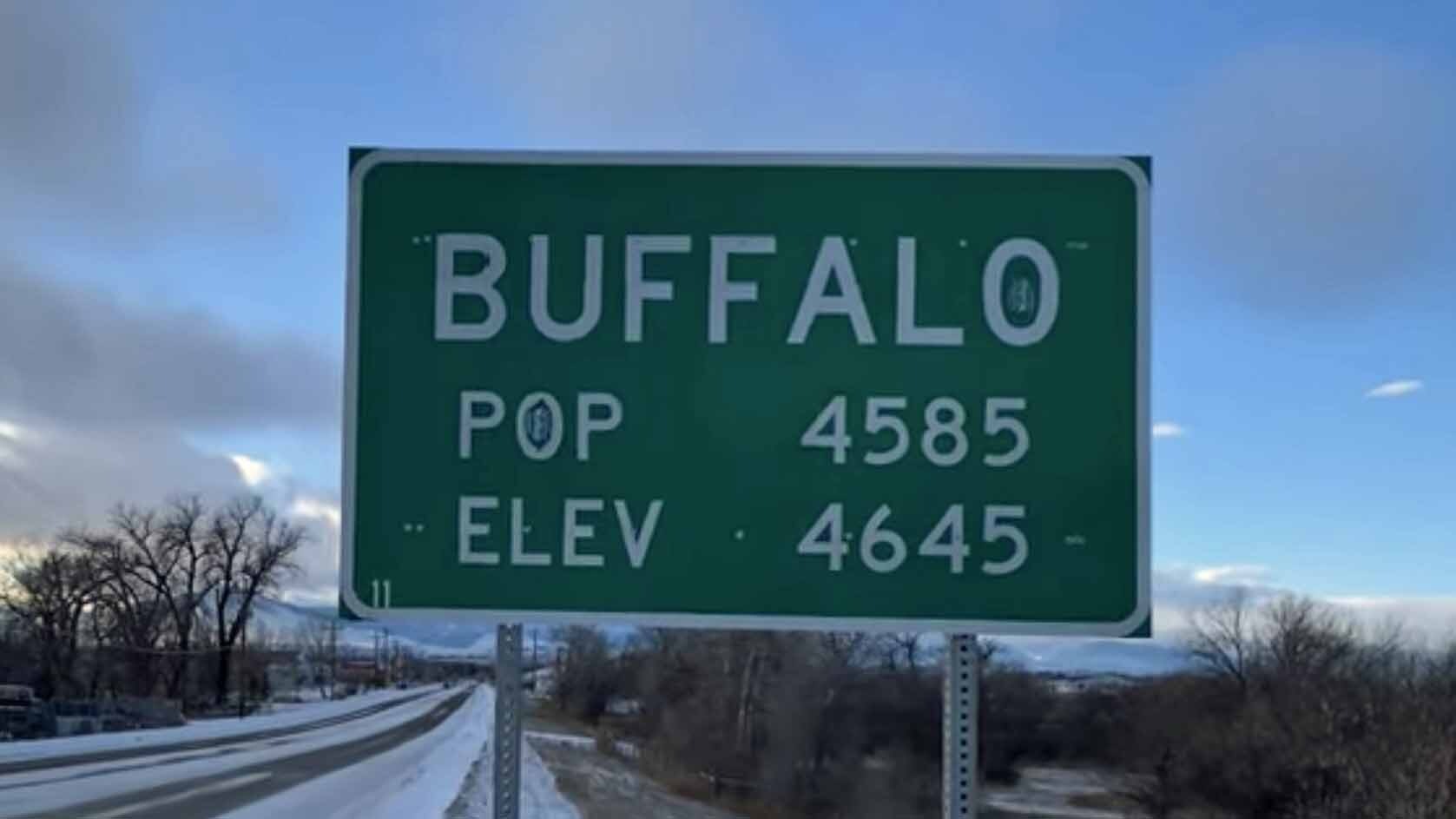 Buffal wyoming road sign