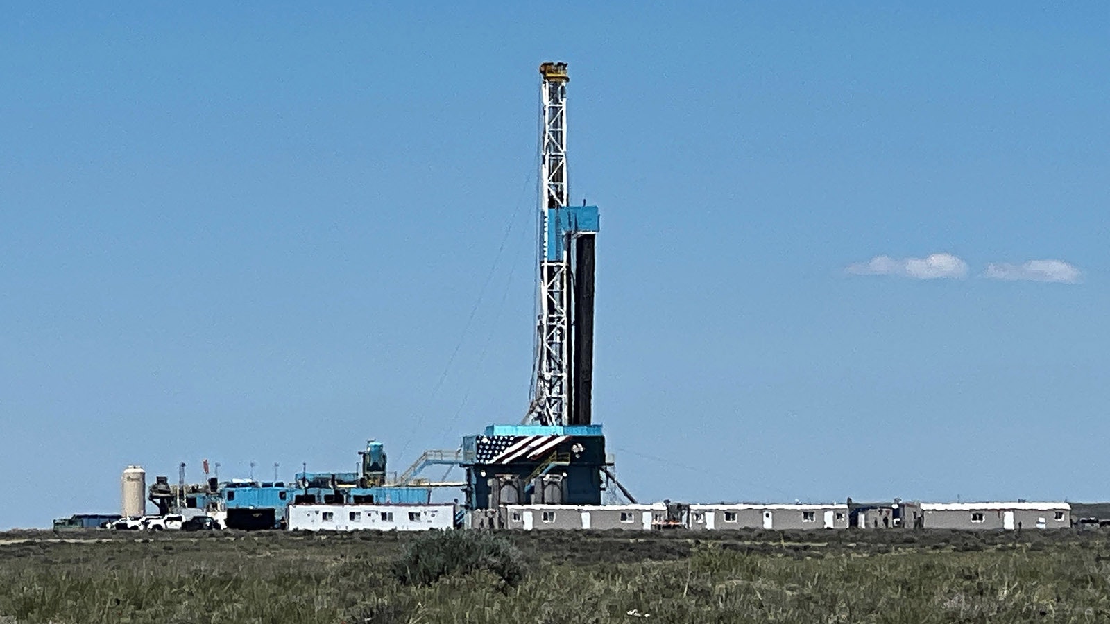 A drilling rig in Sweetwater County reached a total vertical depth of 18,437 feet, making it the deepest Class VI carbon storage well ever drilled in the United States.