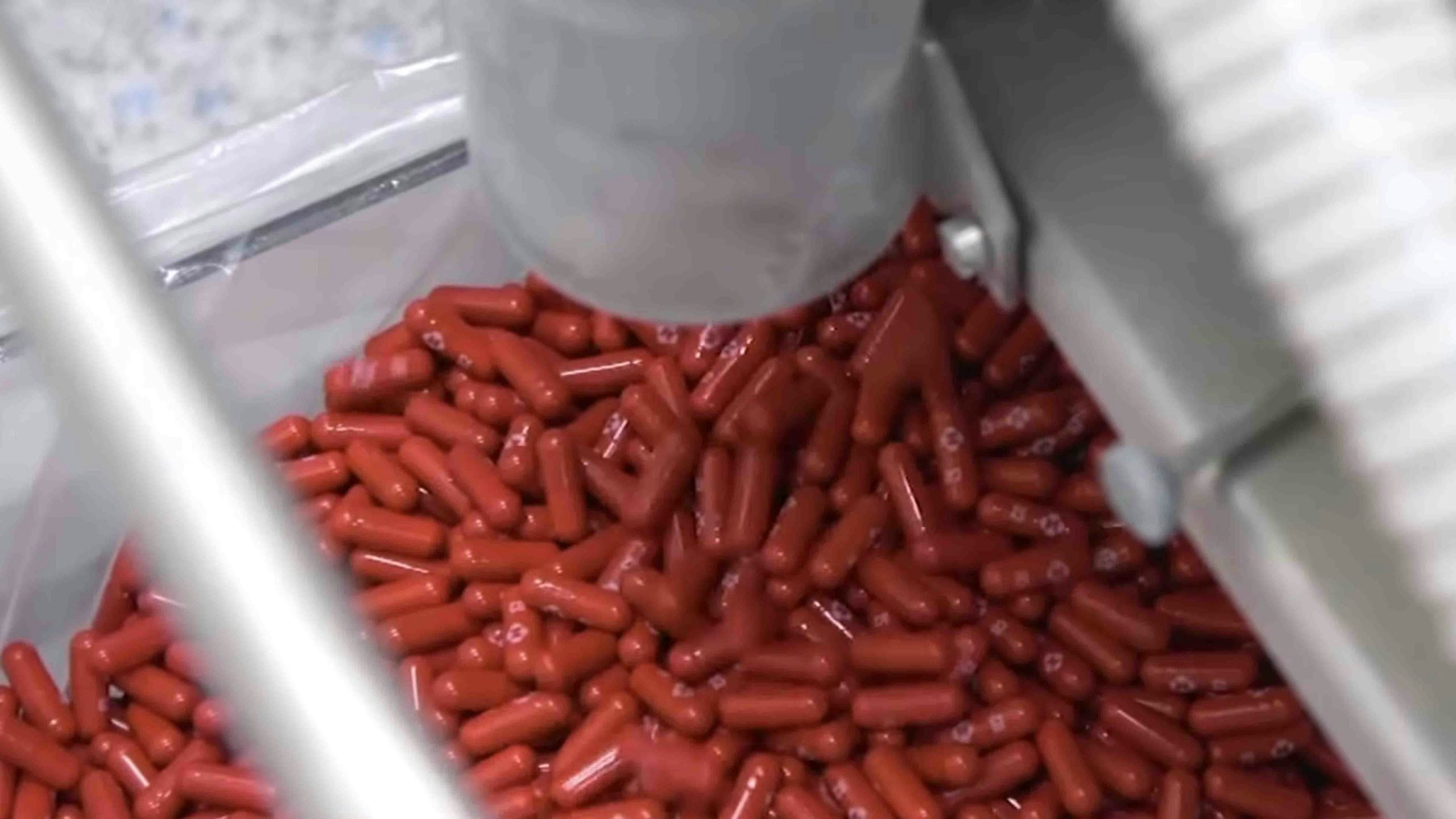 Covid pills 3 8 22 scaled