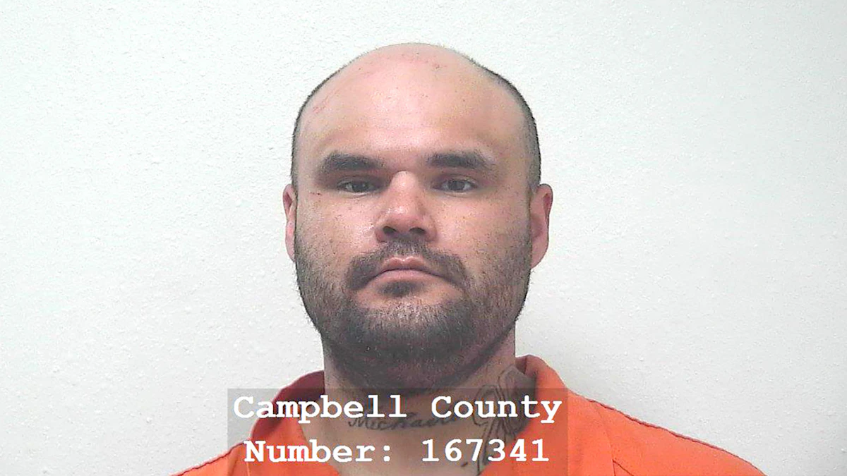 South Dakota Fugitive Carjacks Man At Gunpoint Near Gillette, Deputy ...
