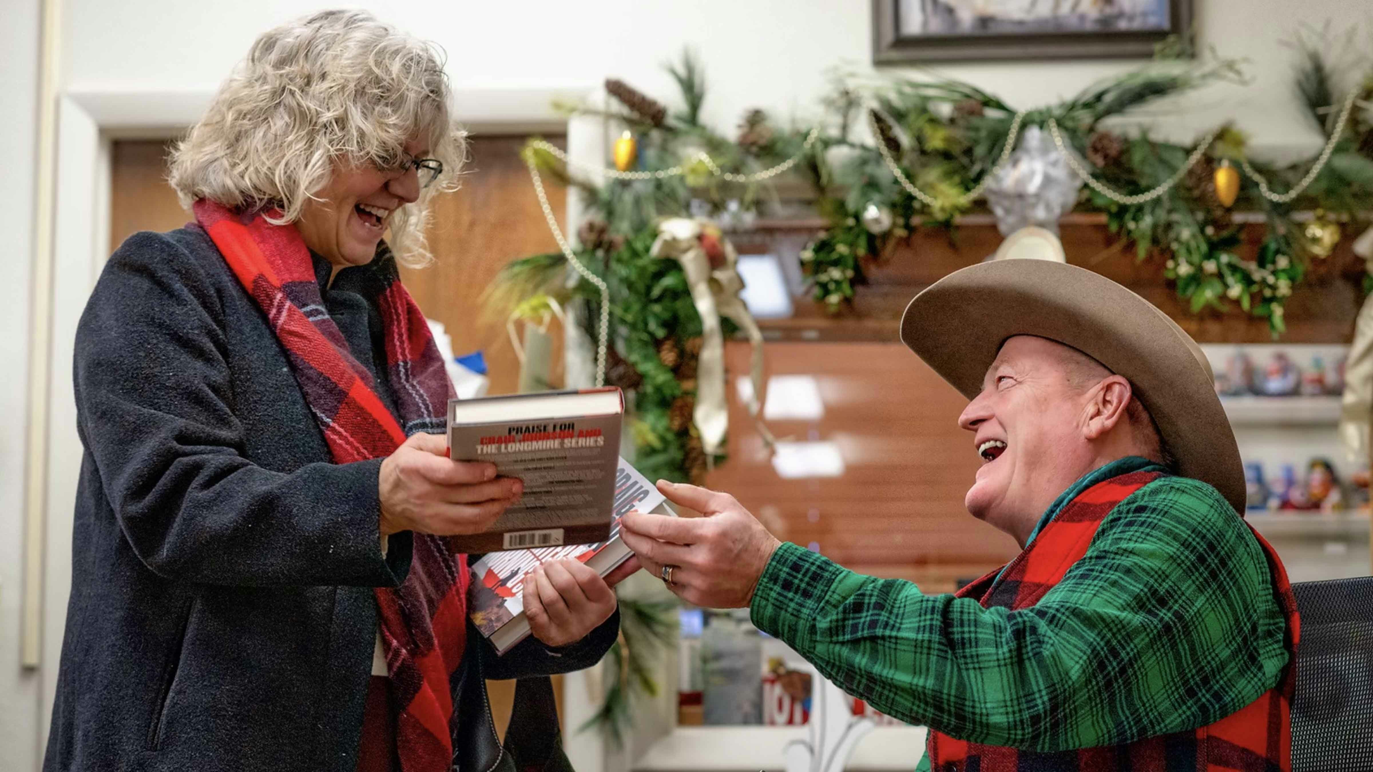 A real-life skunk encounter inspired Wyoming author Craig Johnson’s annual ‘Longmire’ Christmas story this year. Johnson will read the story at libraries across Wyoming and Montana, a tradition more than 20 years old.