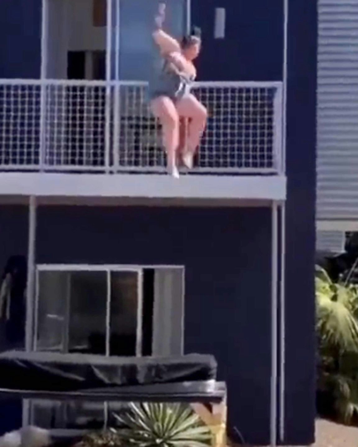 Darwin play 10 6 22 scaled