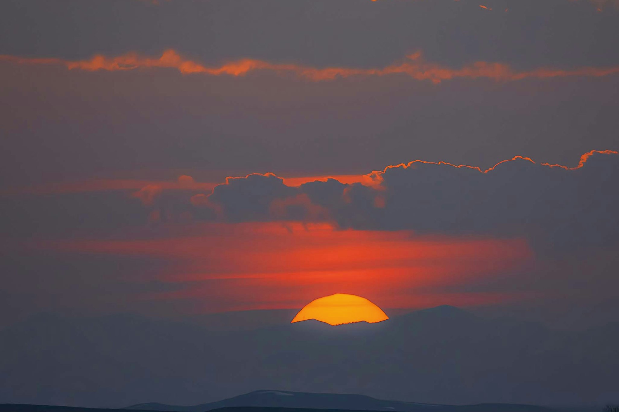 Sunset photo taken on Thursday, May 18, 2023, by Dave Bell in Pinedale, Wyoming