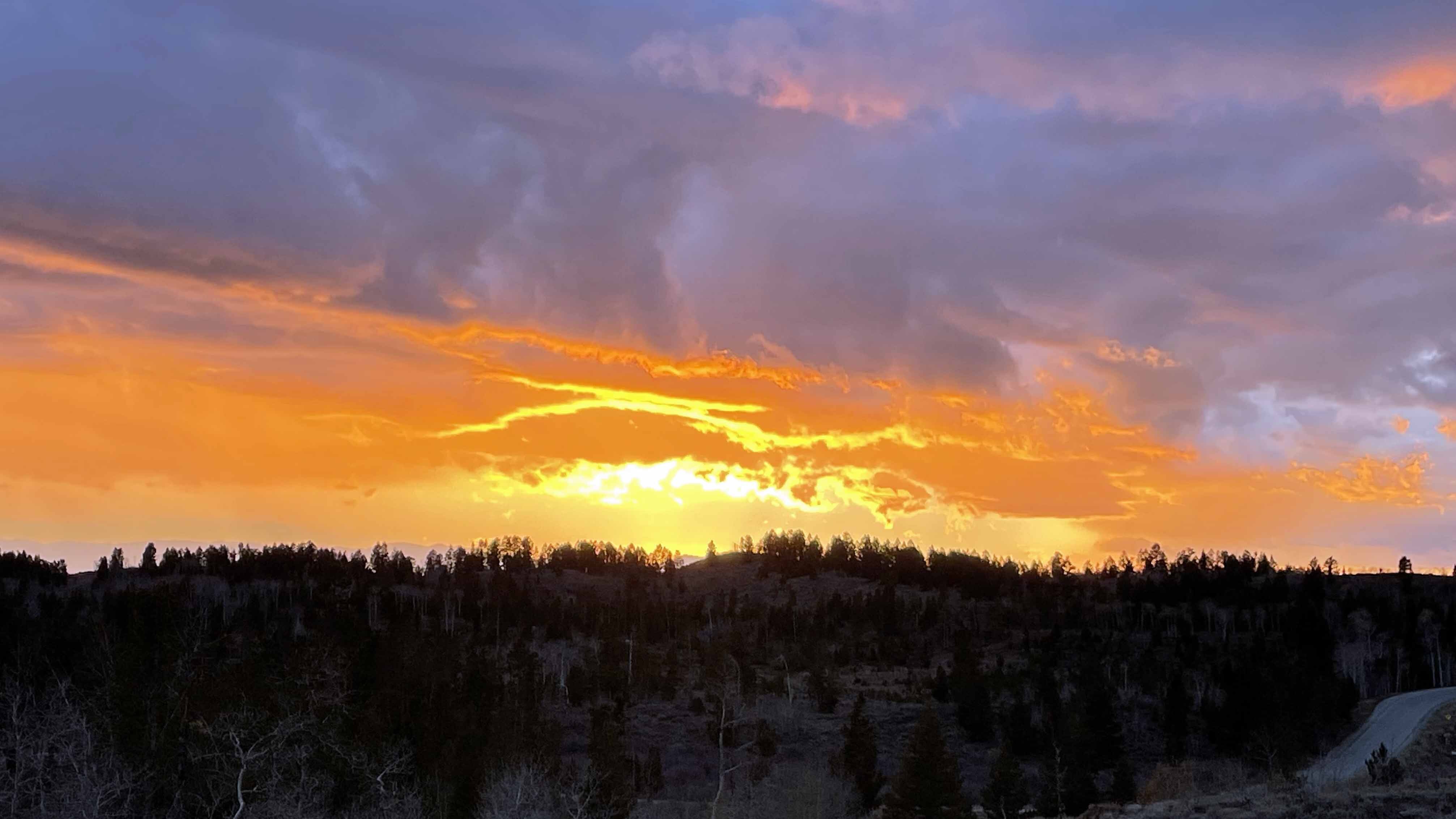 Sunset from above Skyline Drive outside of Pinedale