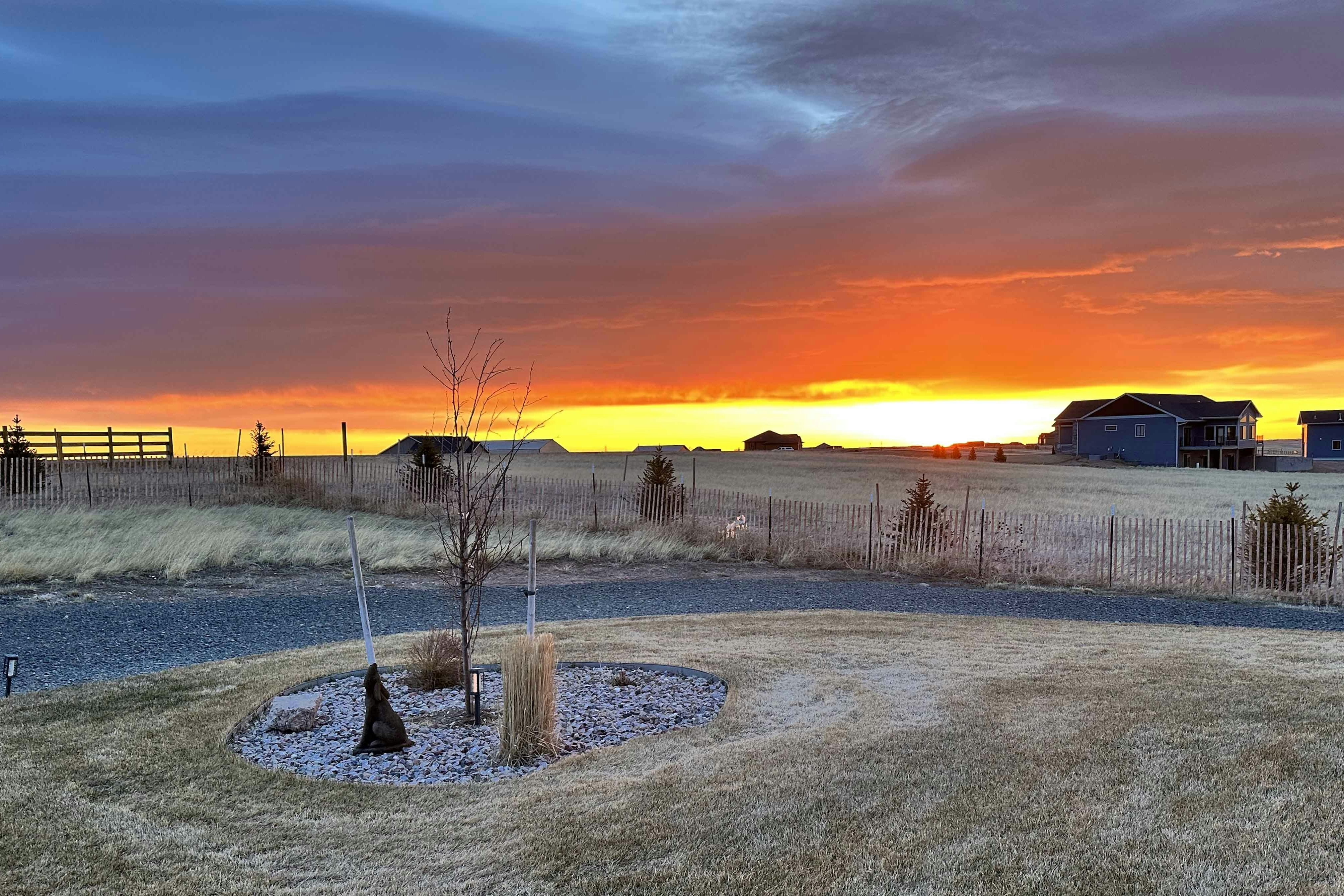 "Beautiful start to the day near Cheyenne on March 29, 2024"