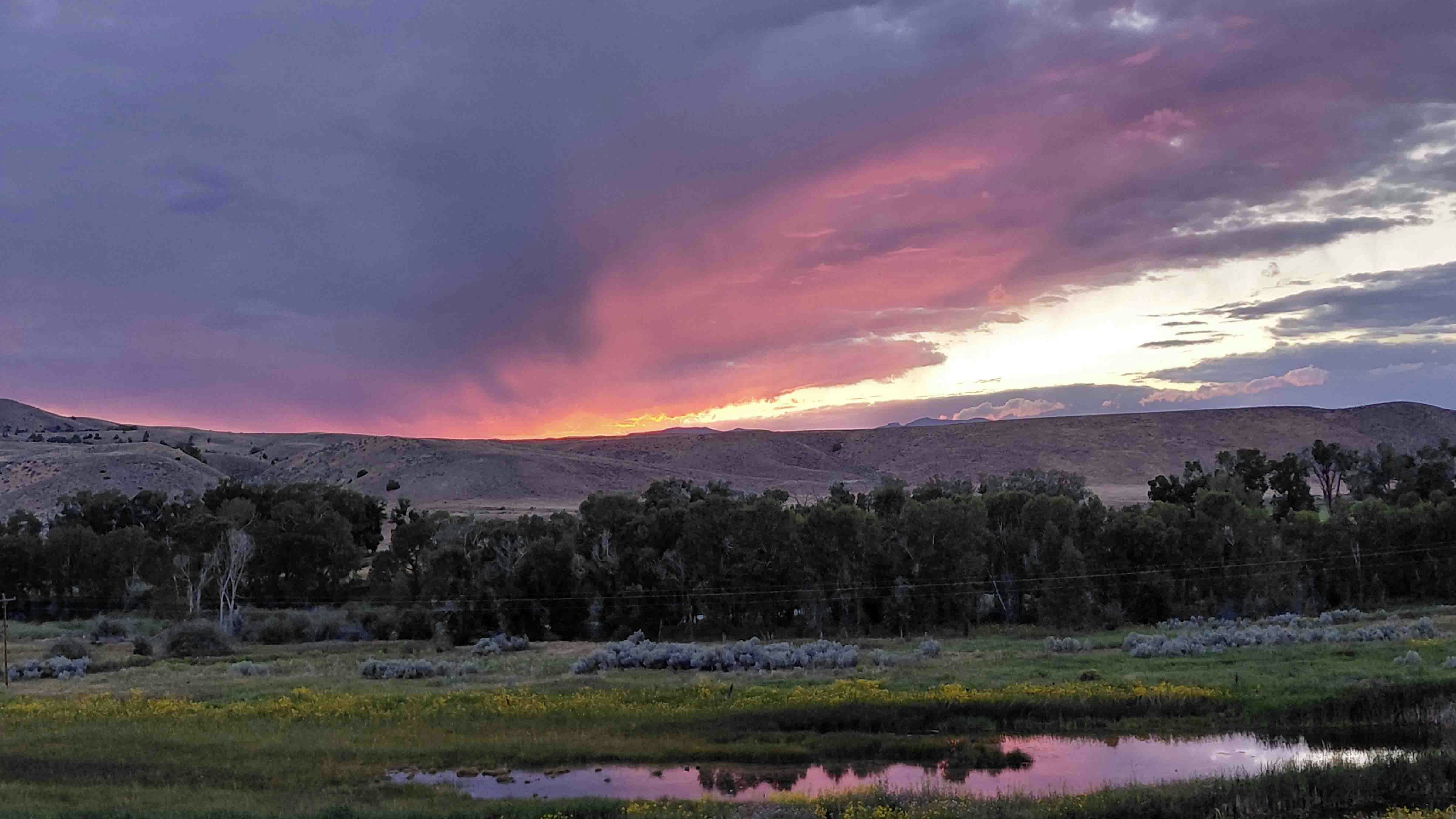 Another beautiful Meeteetse sunset!