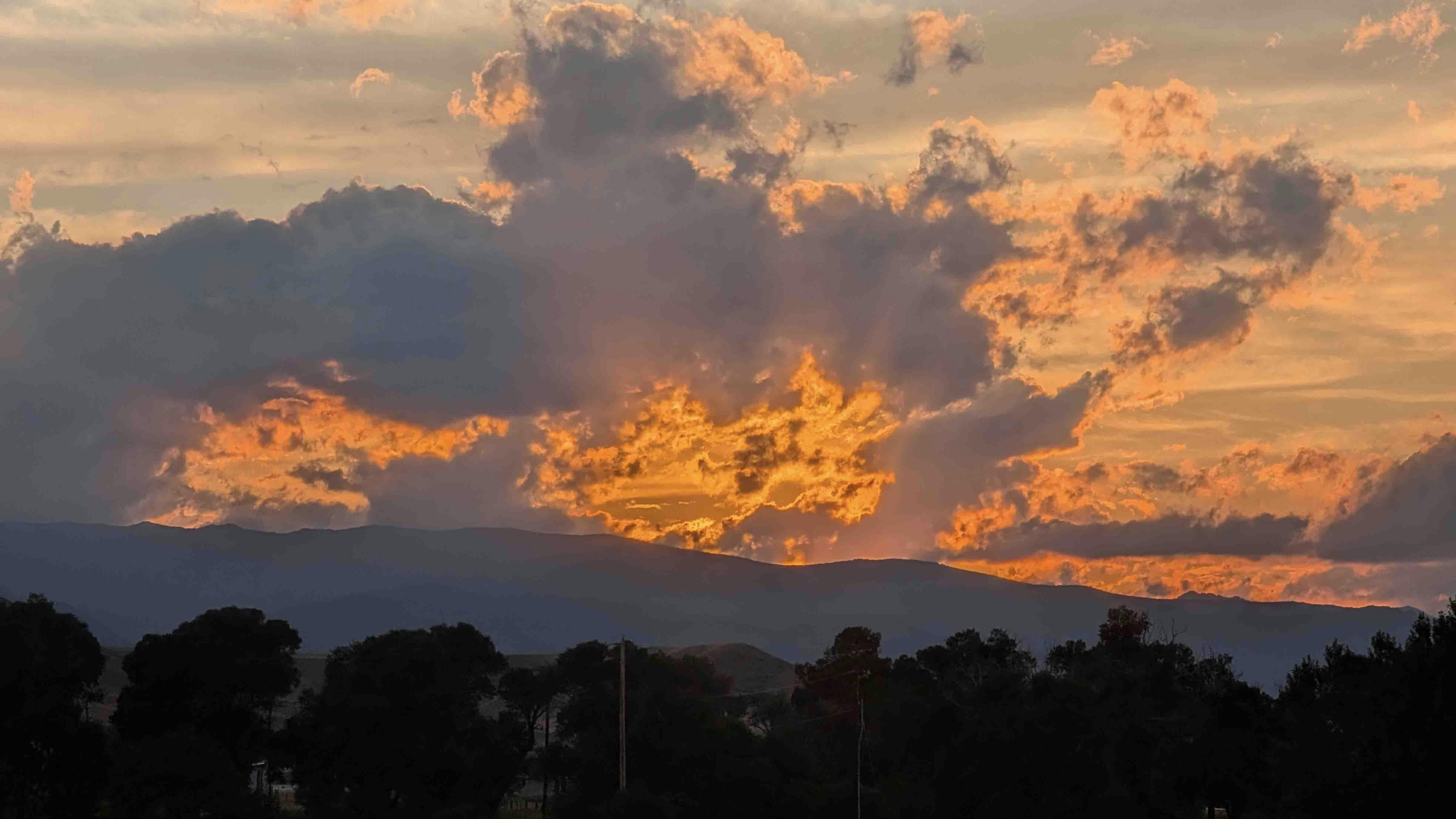 Sunset over the Buffalo Bighorns