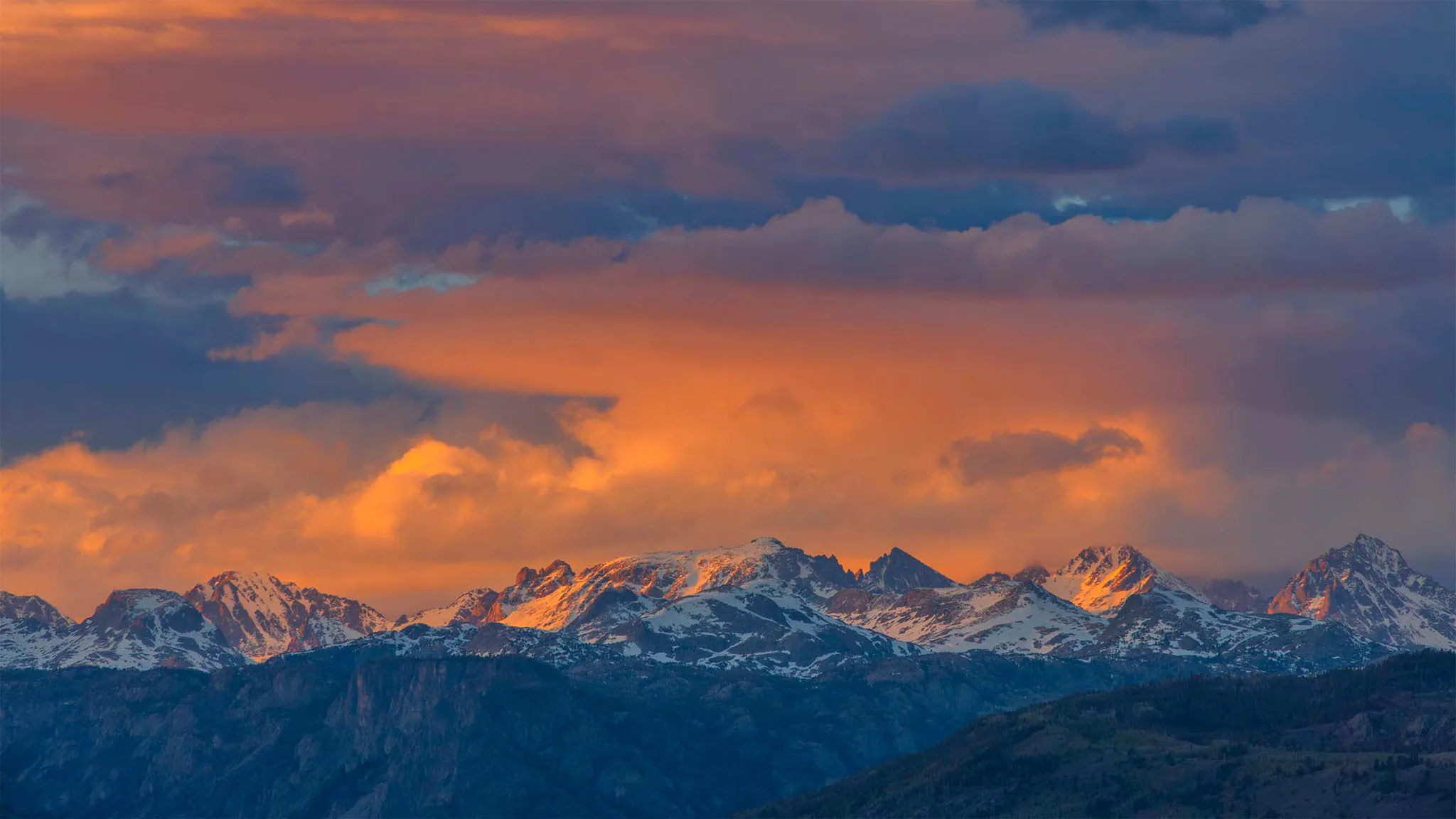 Awesome Color. Pretty nice sunsetting light on the northern end of the Wind River Range