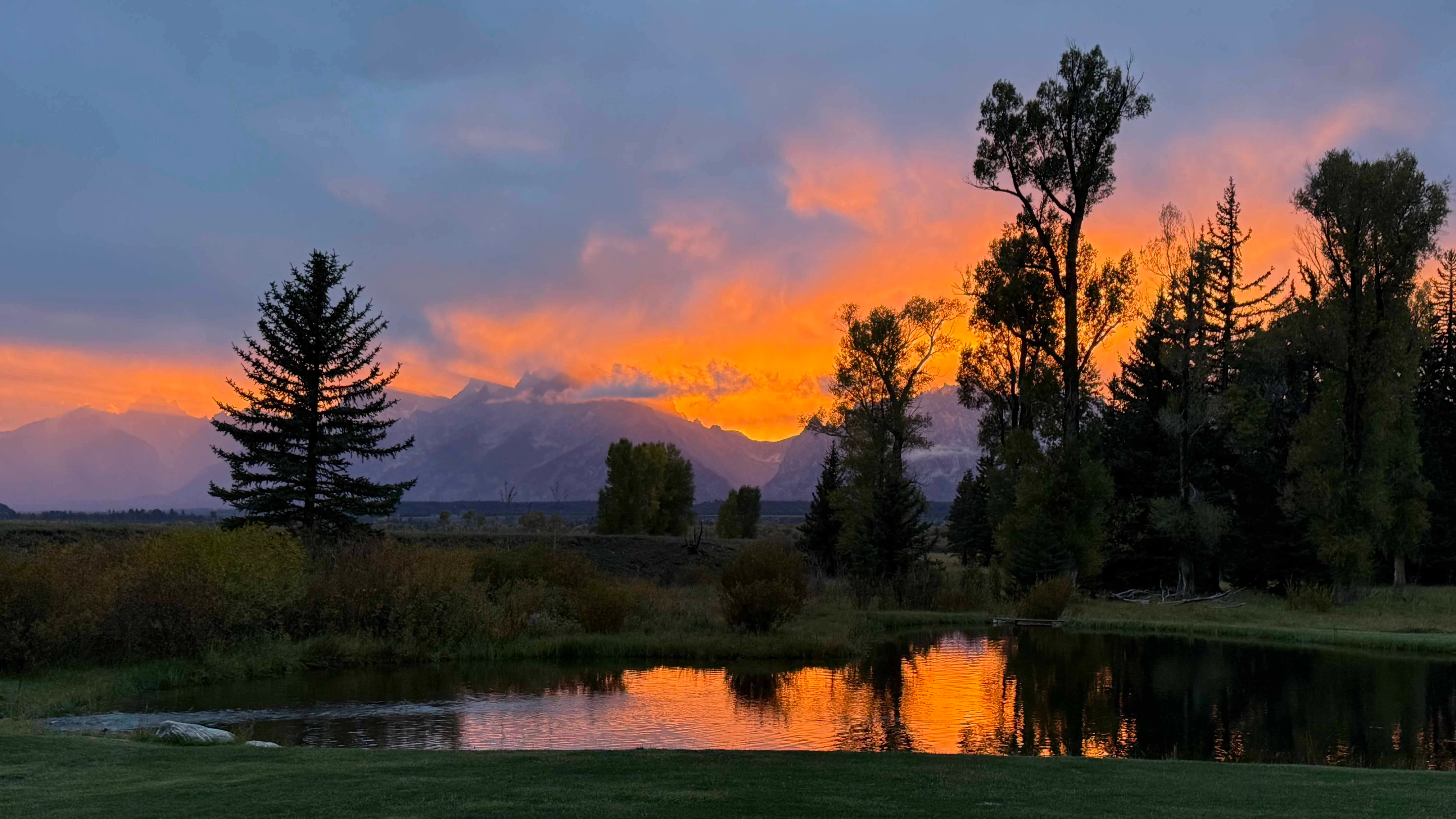 Sunset at Moose Head Ranch