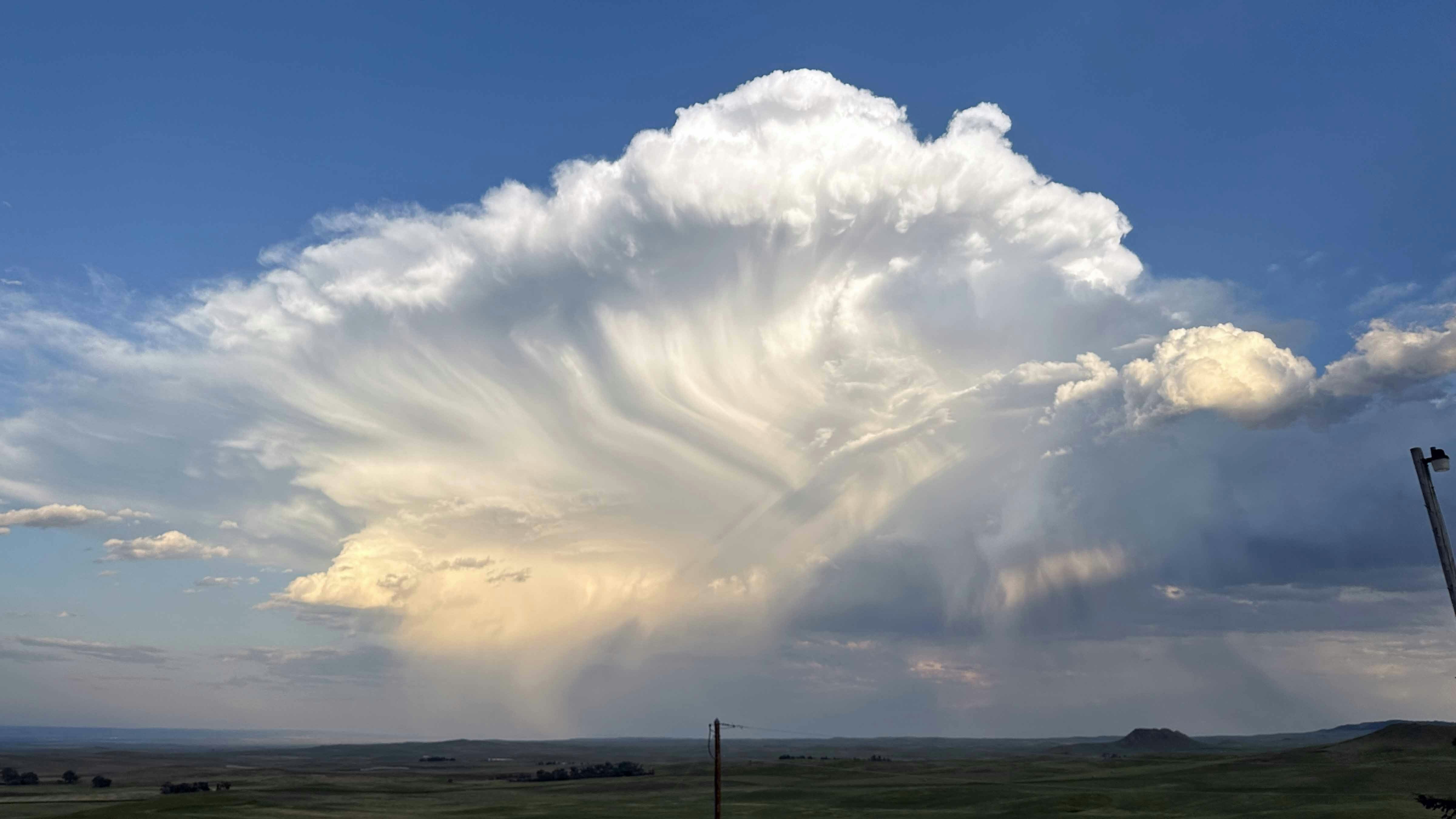 "Growing storm south east of Upton."