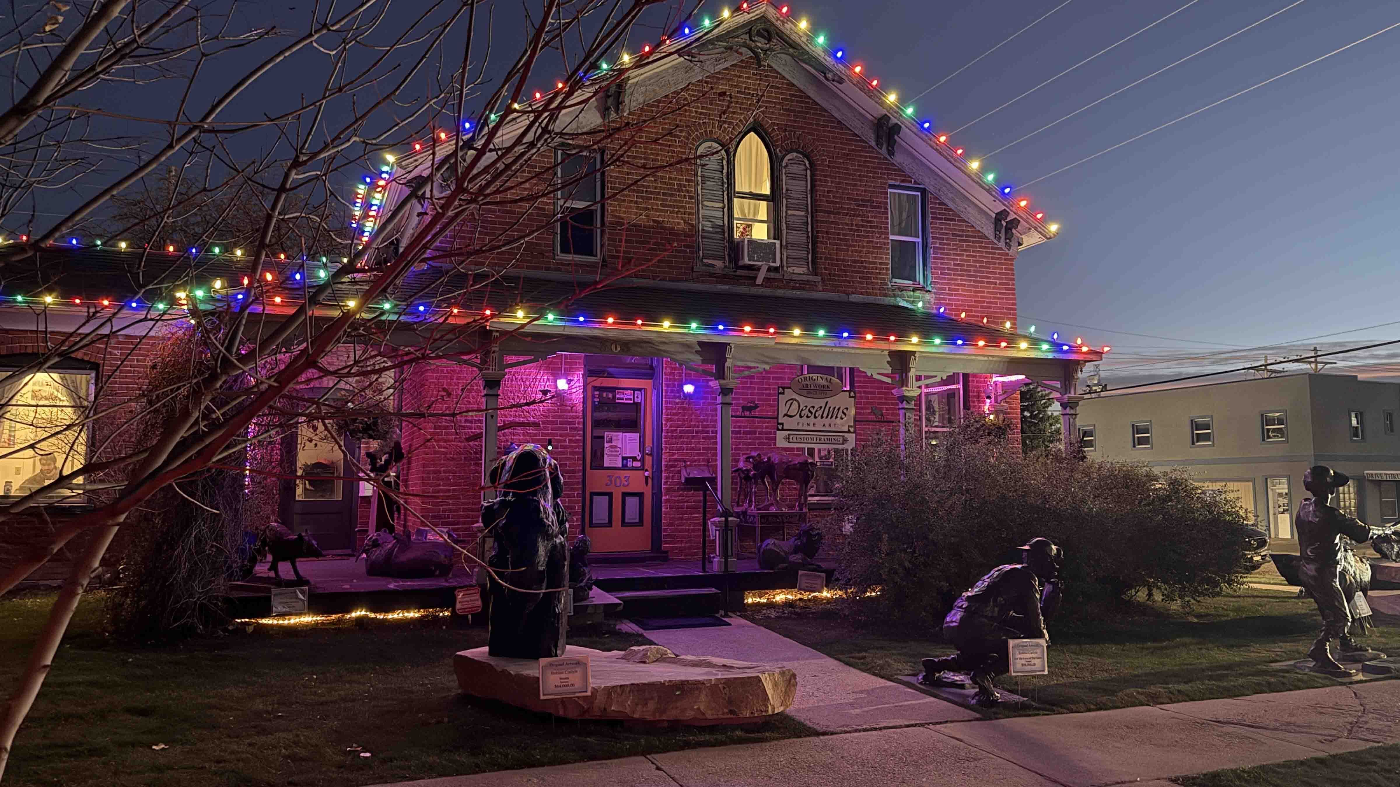 Harvey Deselms believes his art gallery is haunted. Not only was this where filmmaker Allen Ross was murdered, a woman in her 80s was raped and murdered in an upstairs room.