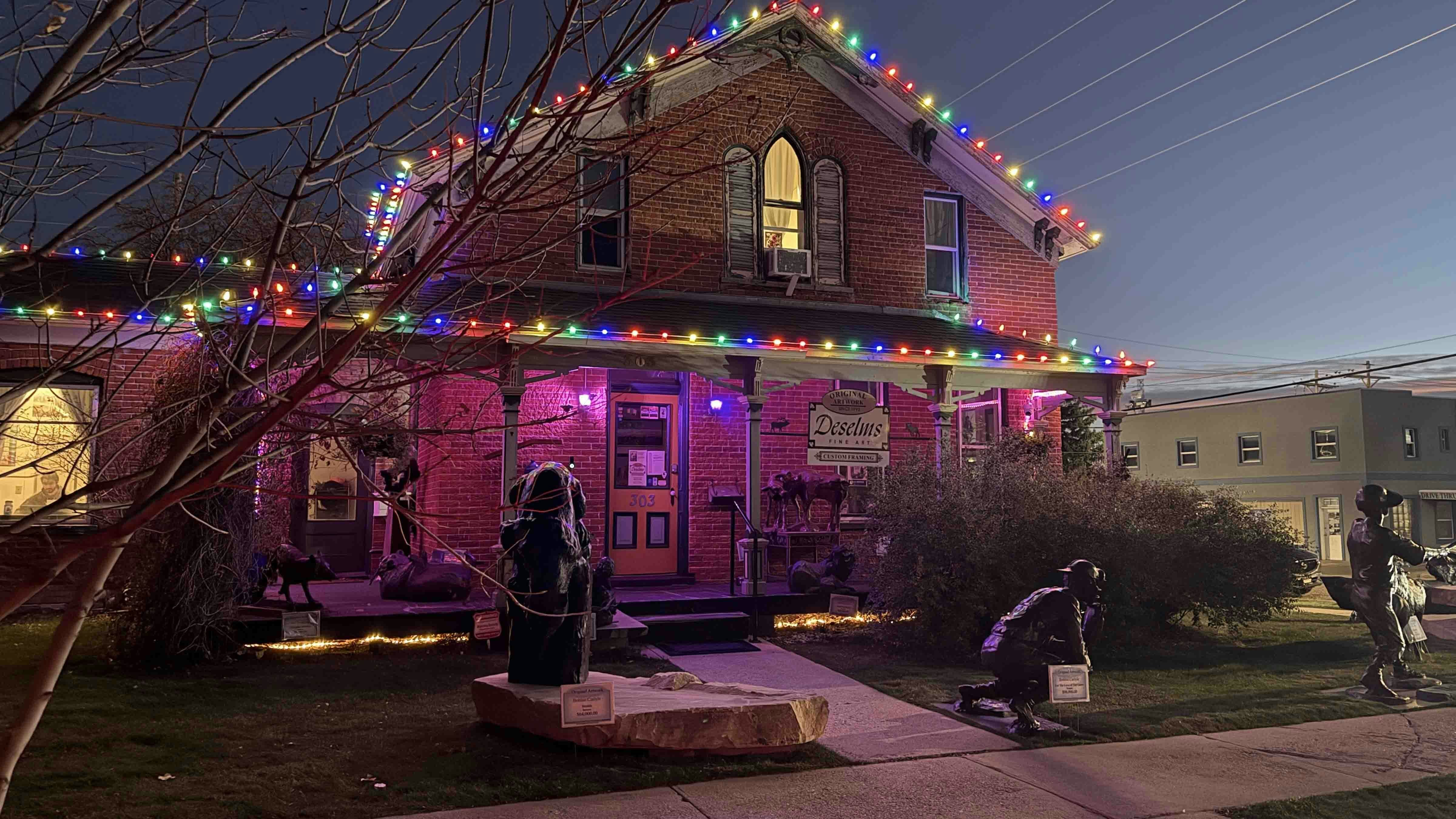 Harvey Deselms believes his art gallery is haunted. Not only was this where filmmaker Allen Ross was murdered, a woman in her 80s was raped and murdered in an upstairs room.