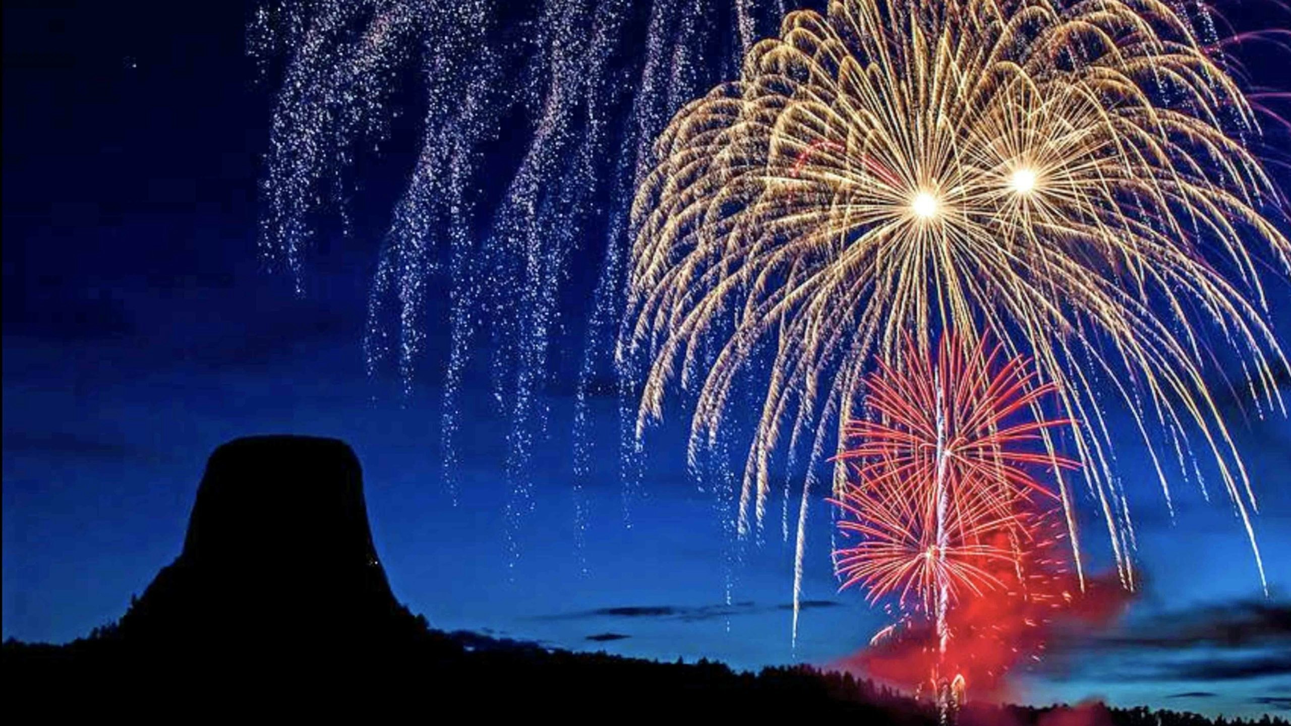 Devils tower fireworks 6 2 22 scaled