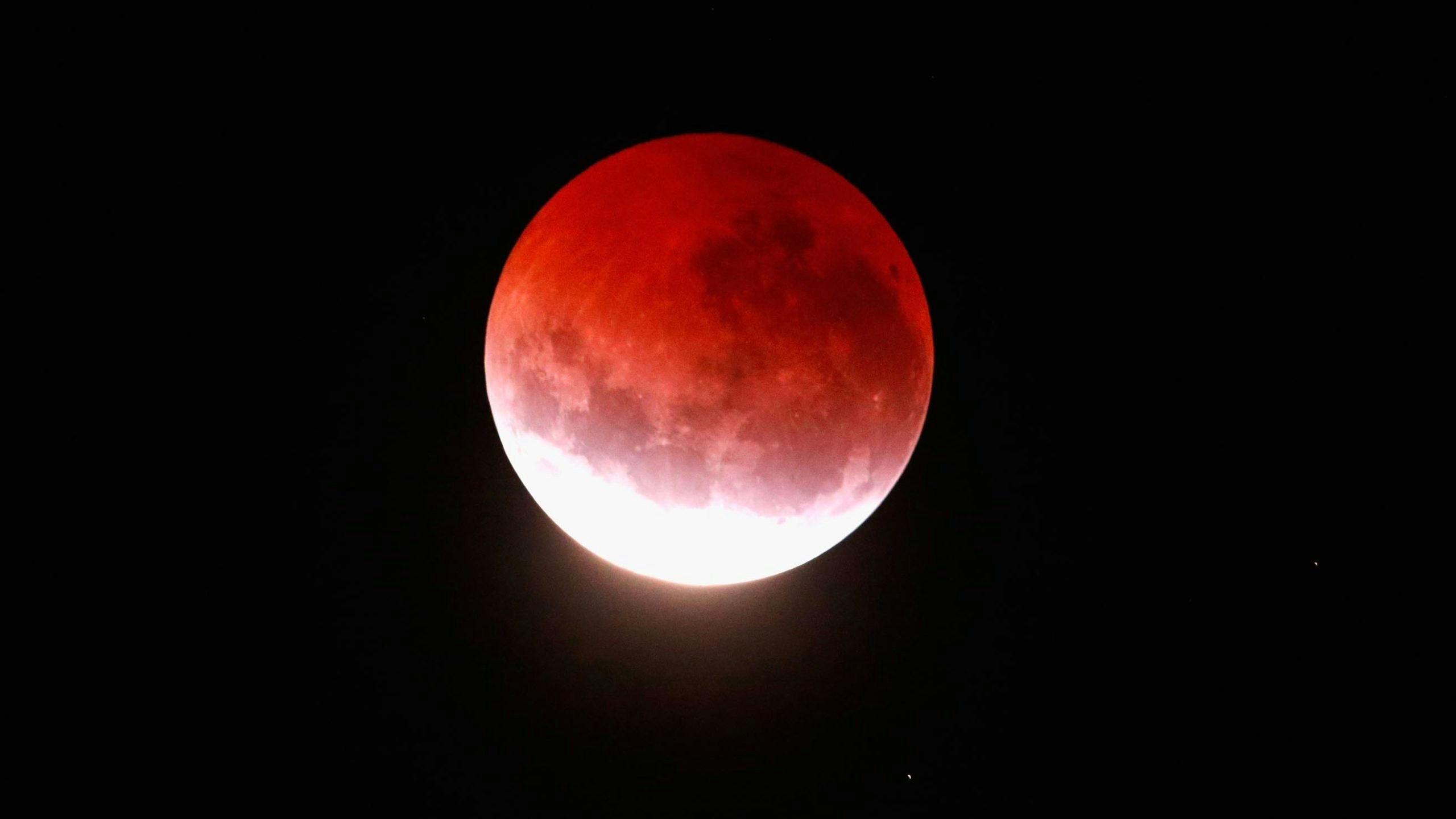 Eclipse 5 15 22 scaled