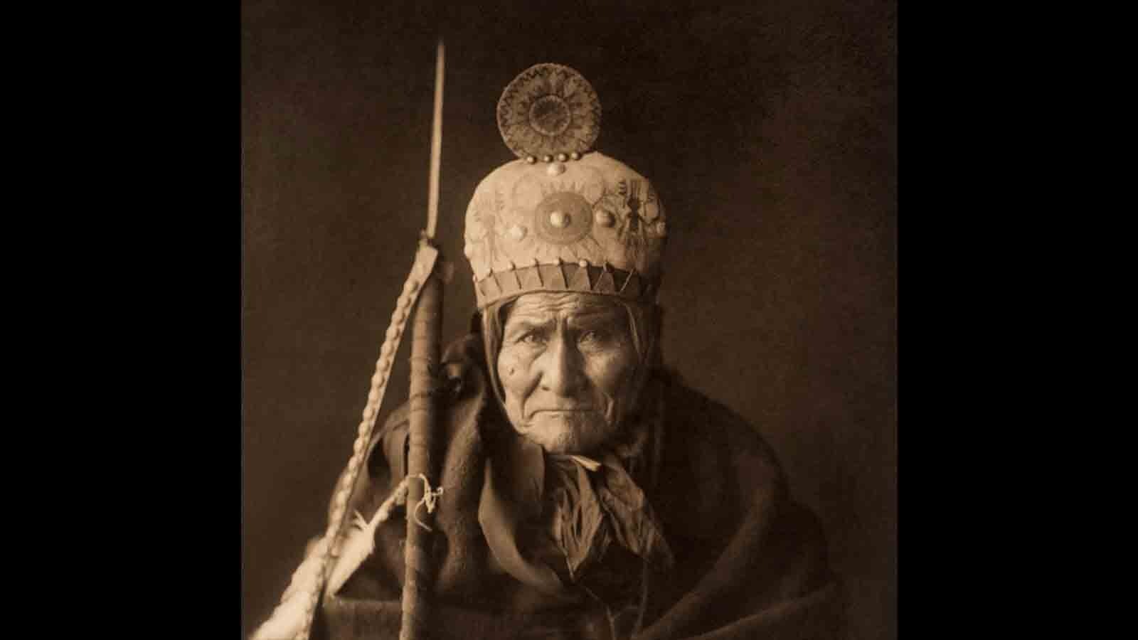 Geronimo – Apache 1905