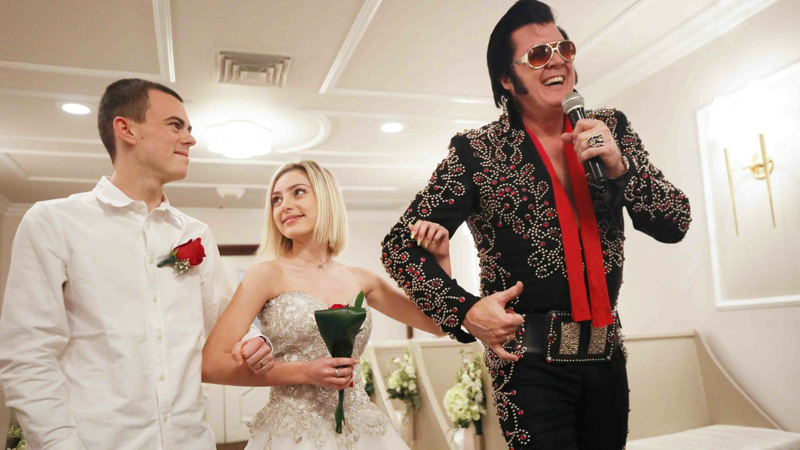 Elvis wedding 3 30 22 scaled