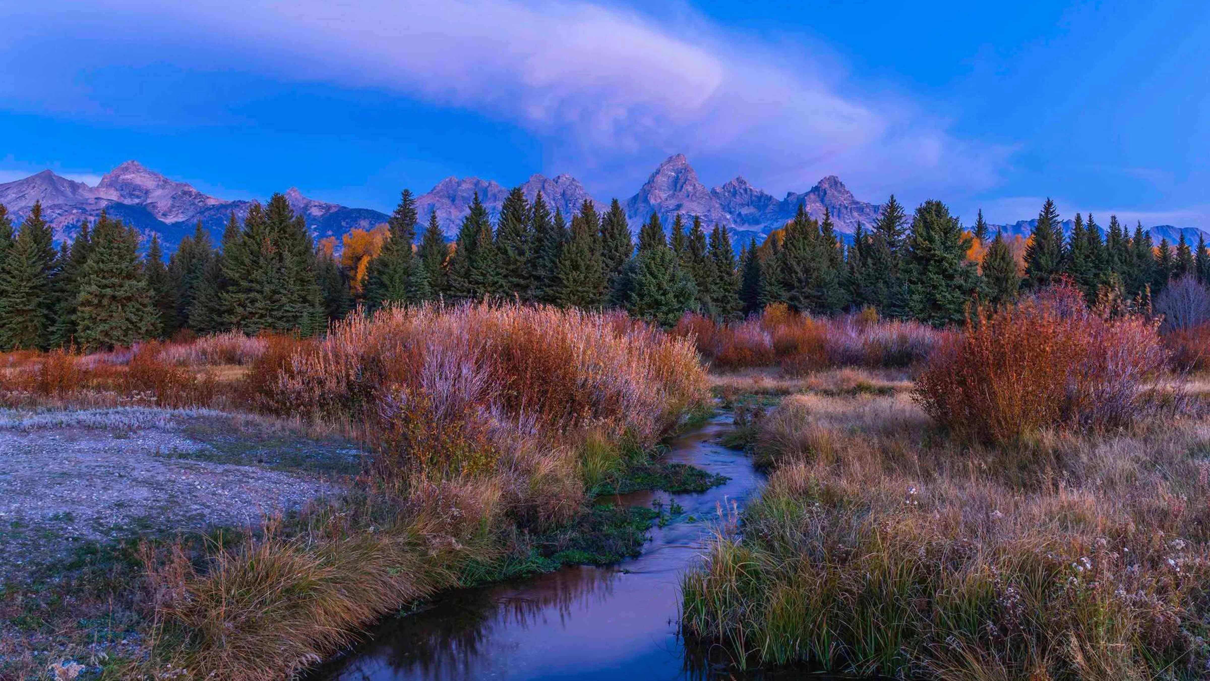 Autumn has finally arrived in Wyoming with cooler temperatures and snow at higher elevations.