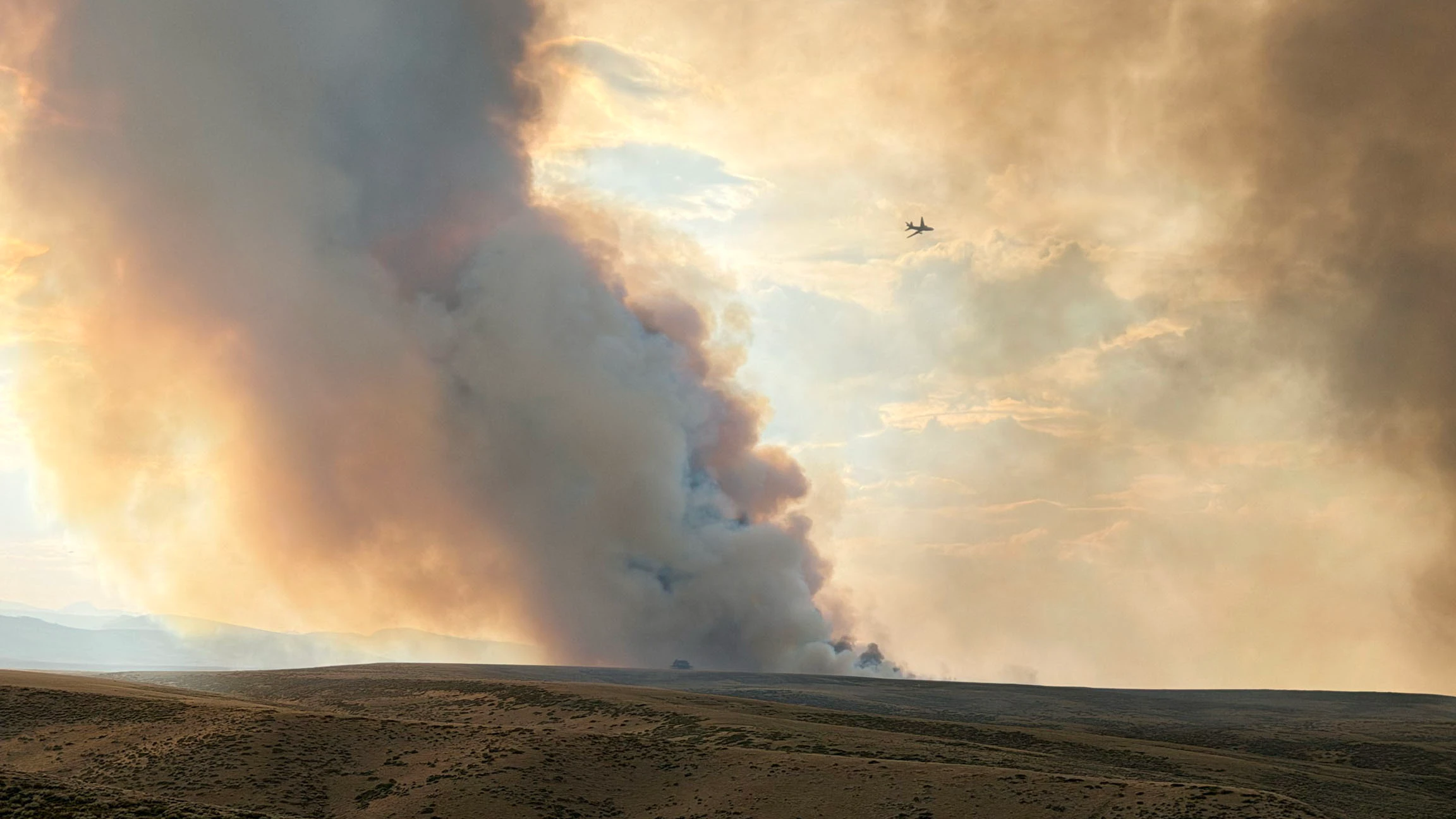 Smoke plumes from the Weiser Knoll fire southeast of Lander were visible for miles.