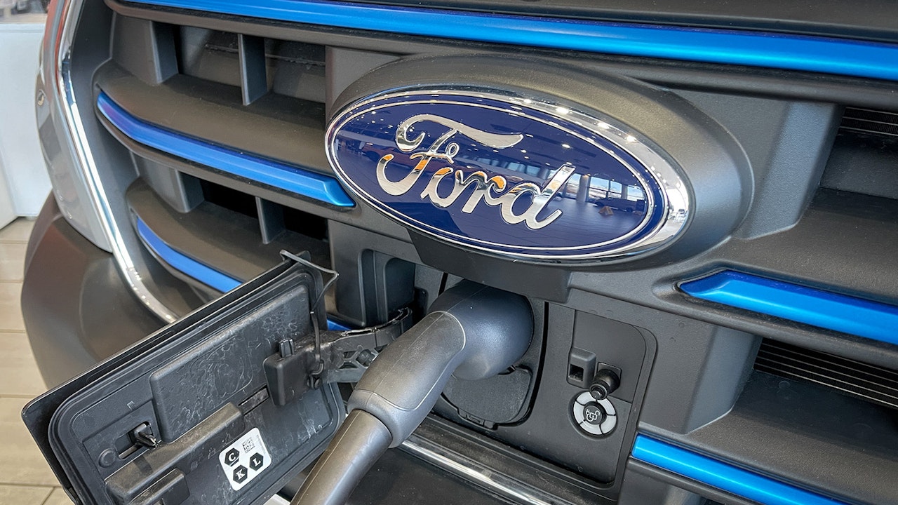 Ford Posts 2.1 Billion Loss On Electric Vehicles, Transition To EV