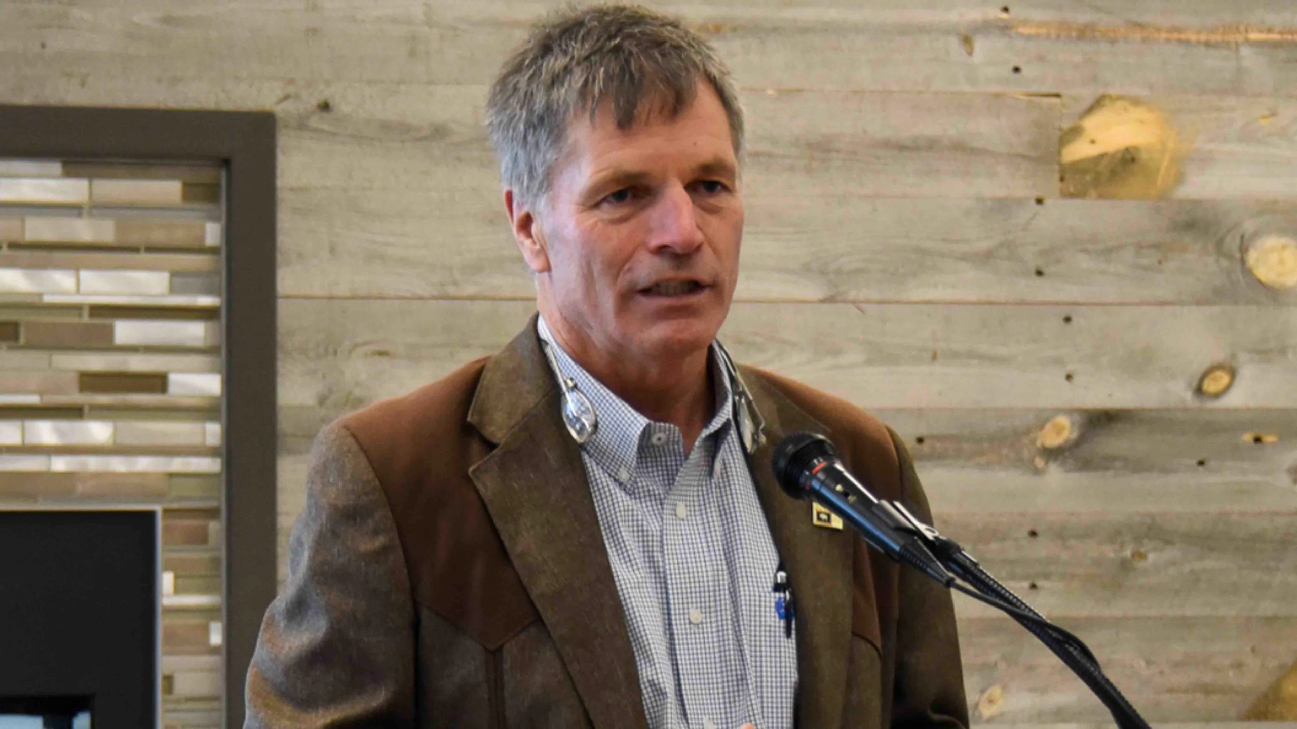 Gov mark gordon photo 8 16 21 scaled