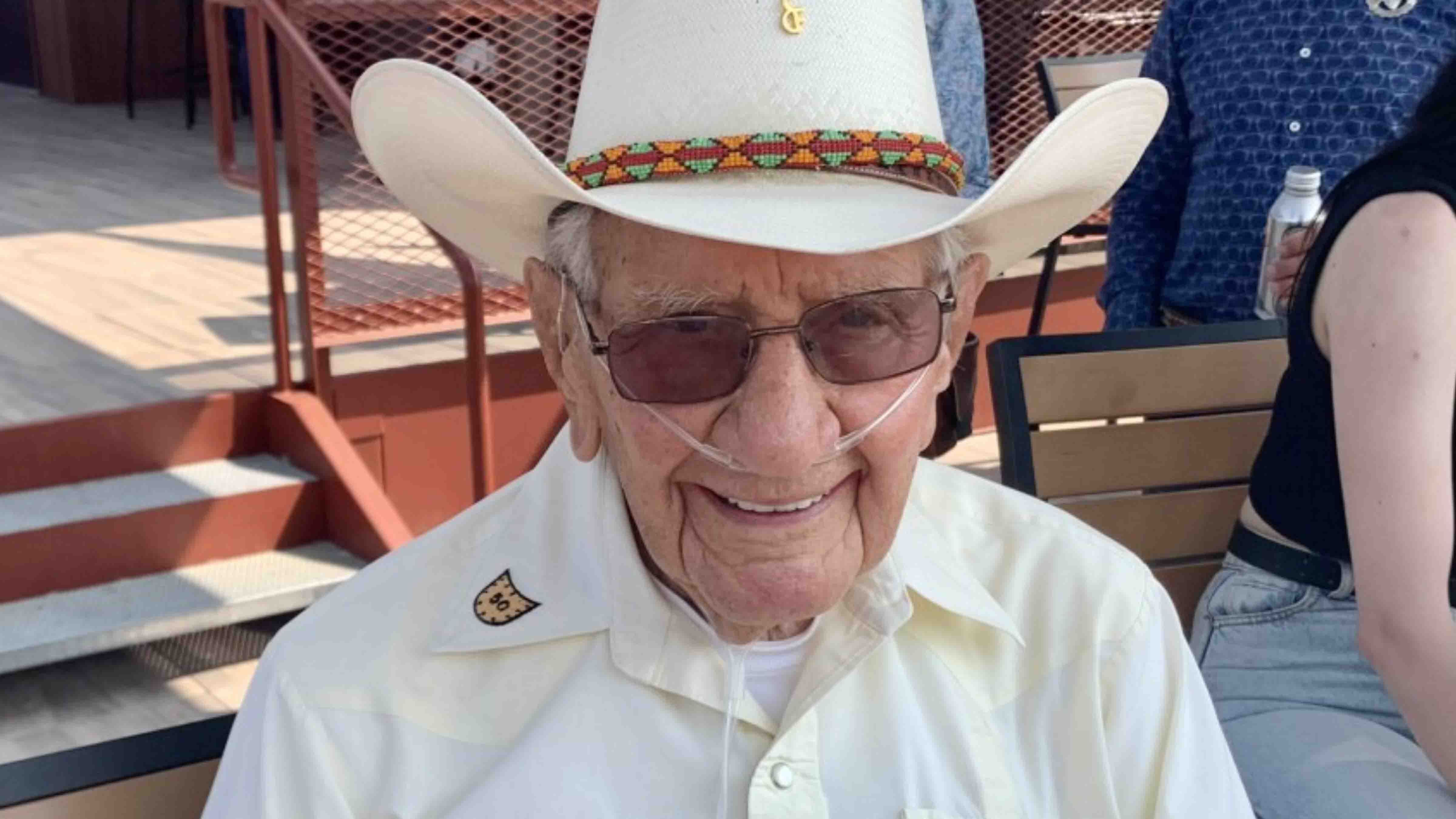 Former state legislator and World War II veteran Gus Fleischli has died. He was 98.