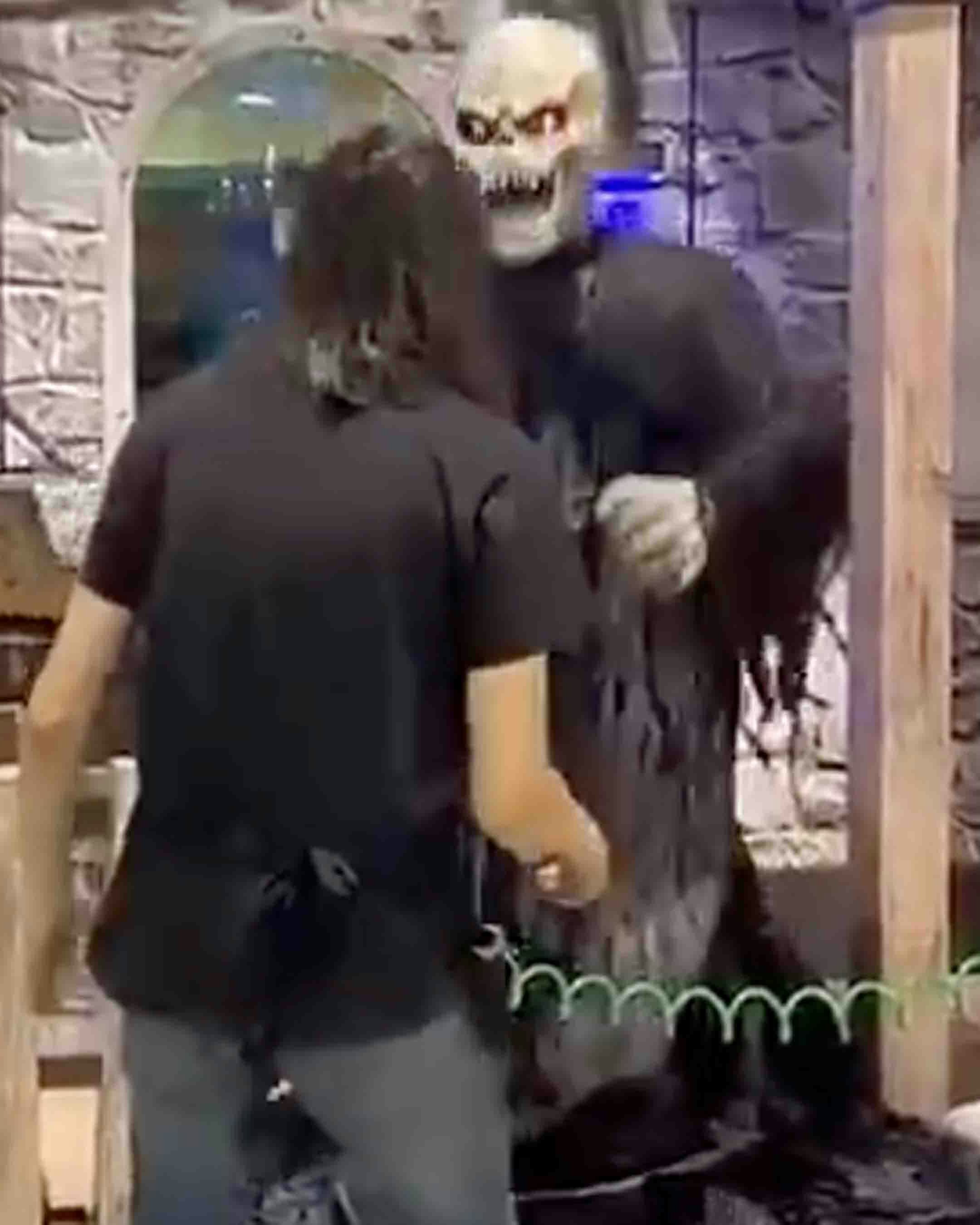 Halloween 8 9 25