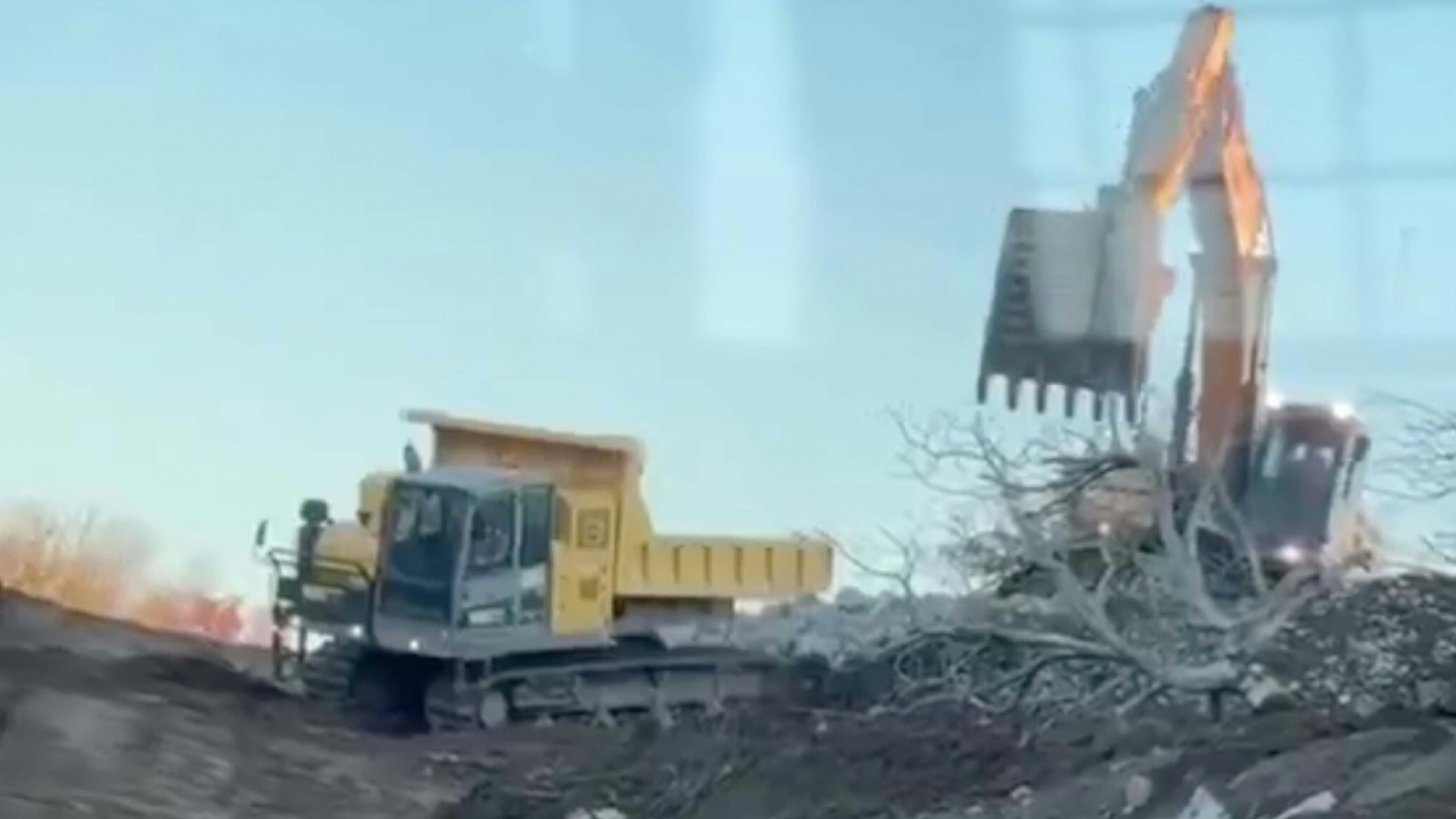 Heavy equipment 1 10 26