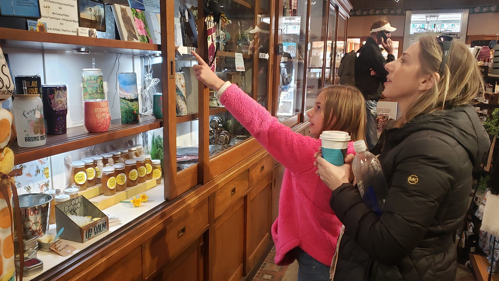 Holiday shopping 1 11 28 22