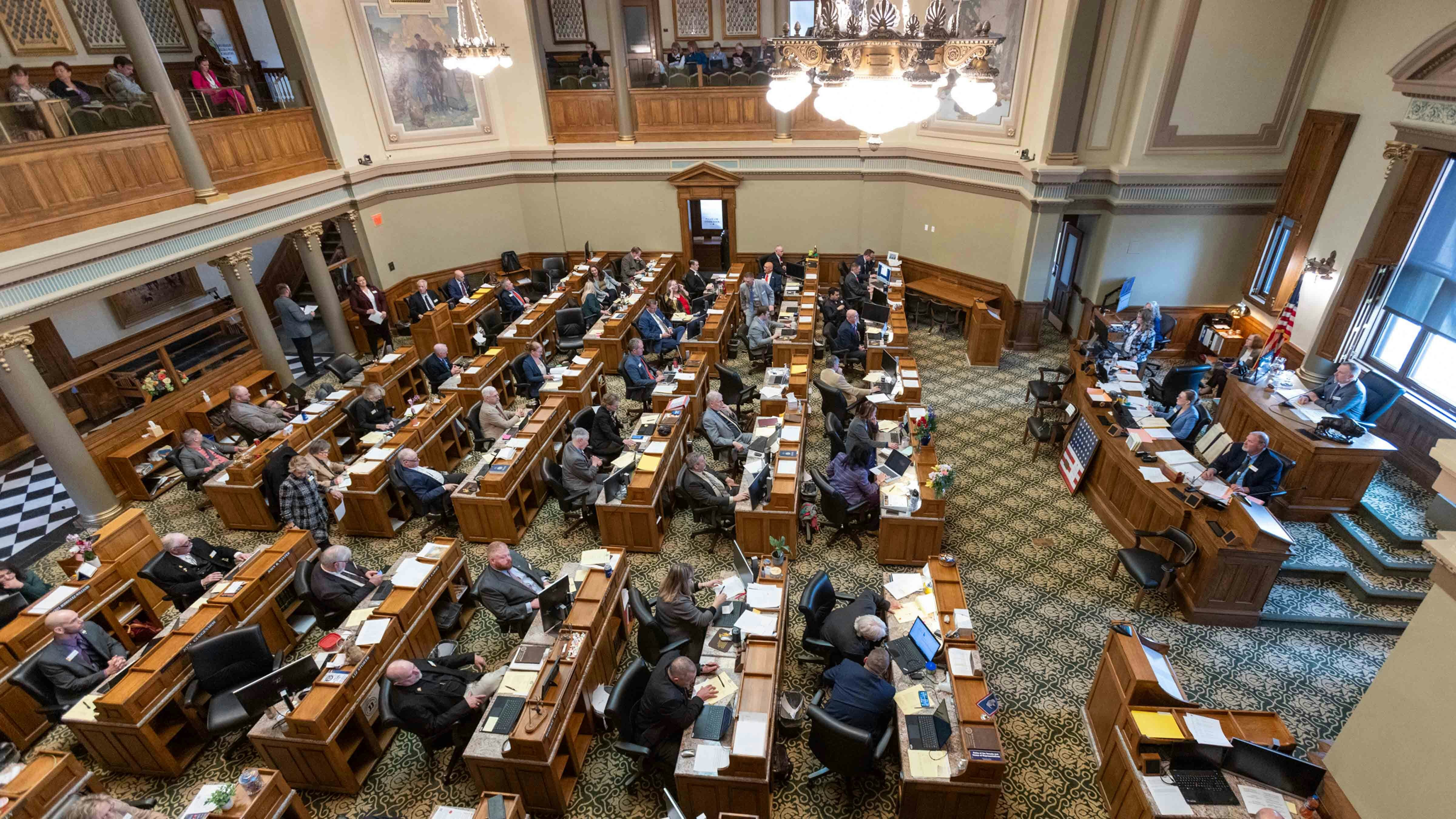 House chamber 3 11 26